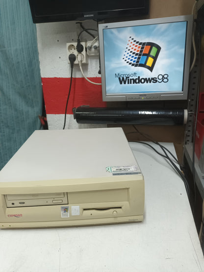 n-35 PC Retro Compaq Deskpro Pentium III 866MHz