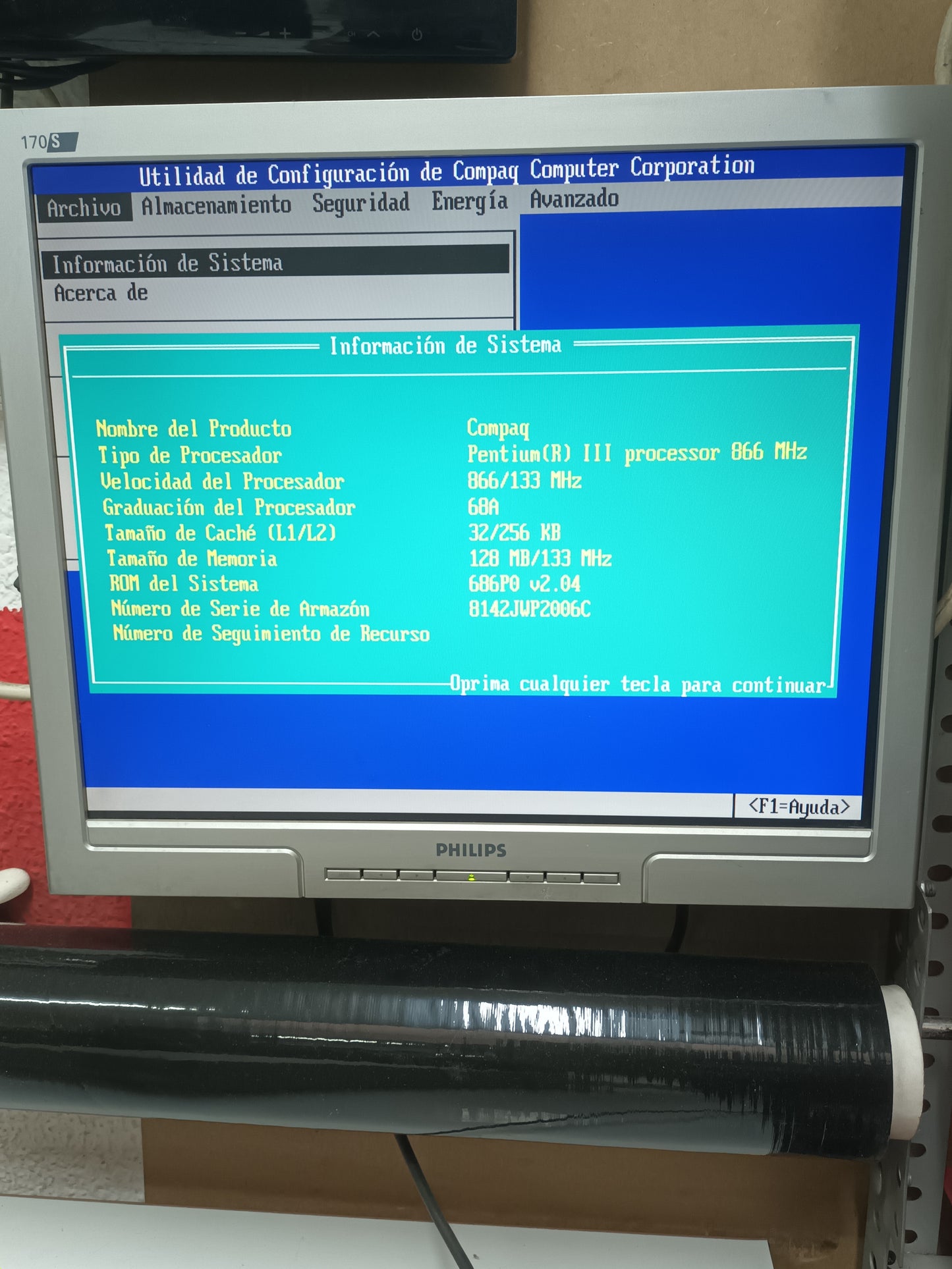 n-35 PC Retro Compaq Deskpro Pentium III 866MHz