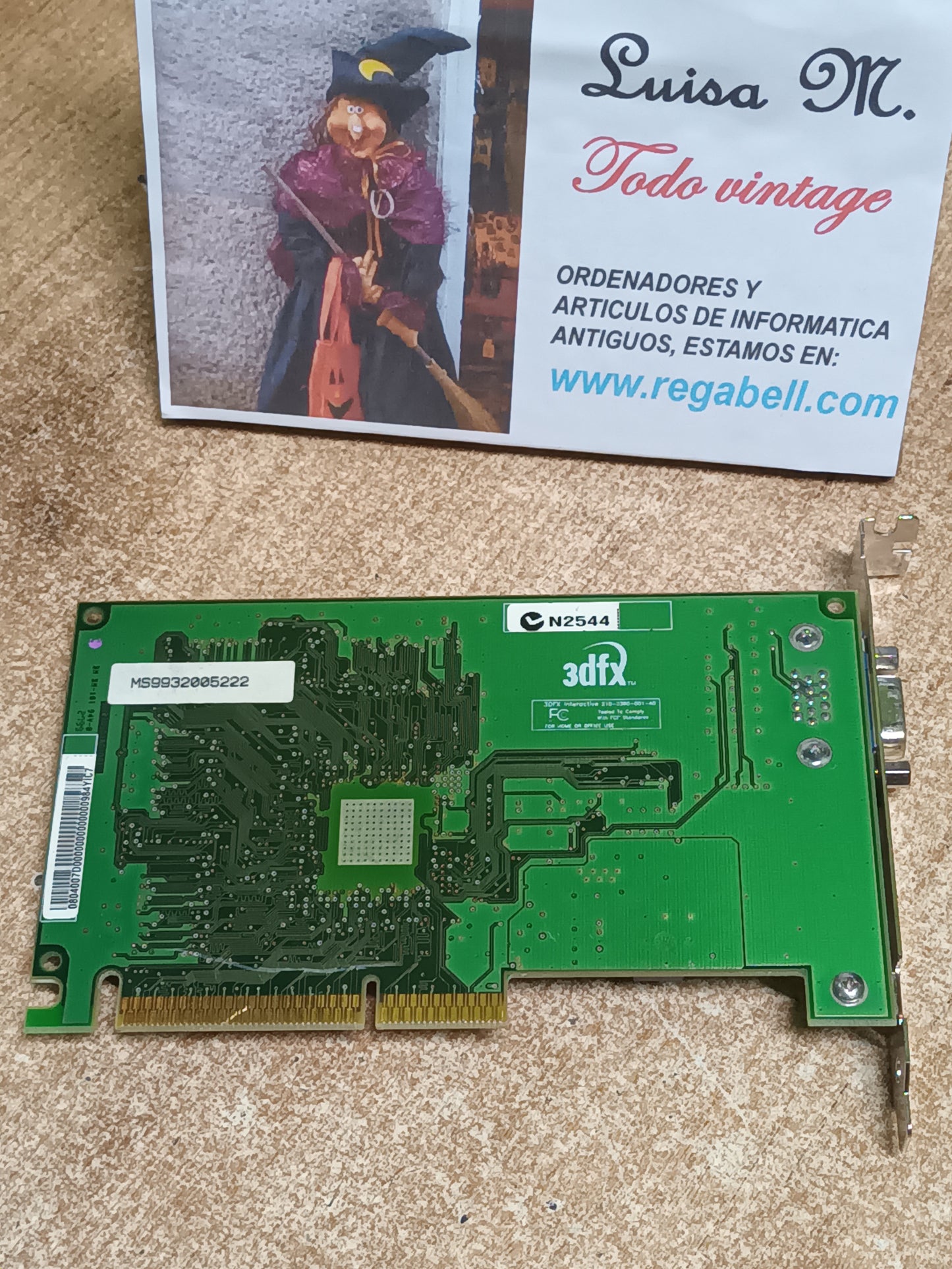 3dfx Voodoo 3 1000 AGP 8MB Tarjeta Gráfica