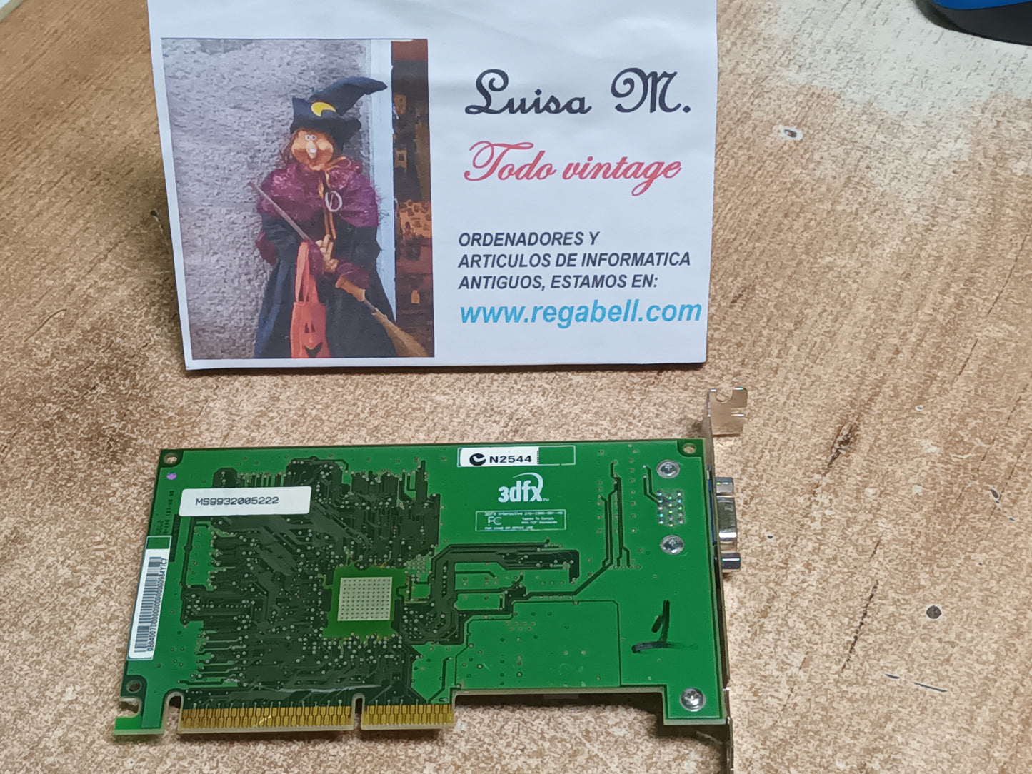 3dfx Voodoo 3 1000 AGP 8MB Tarjeta Gráfica