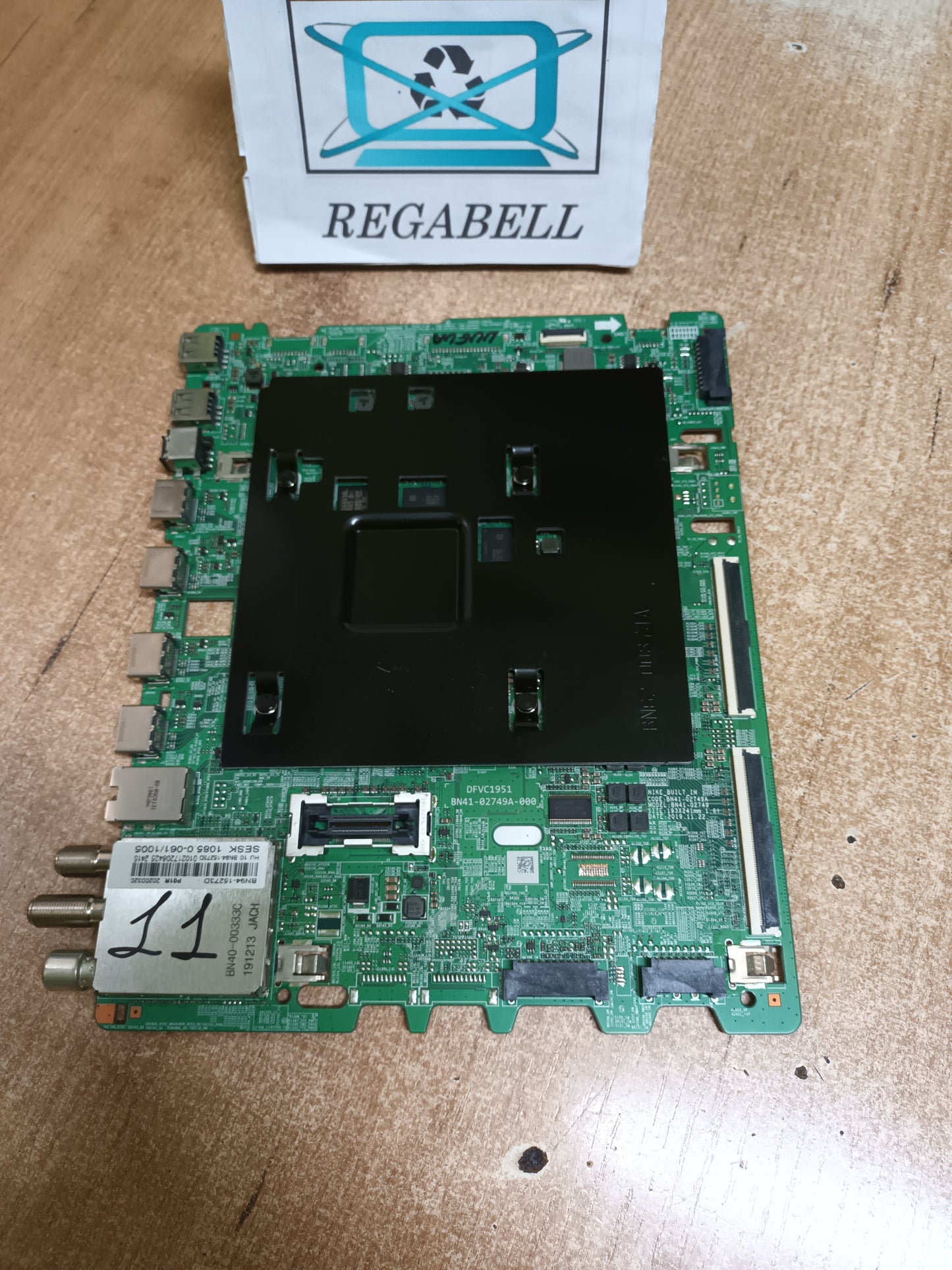 BN94-15273D, de  SAMSUNG QE49Q86TAT, NUEVA