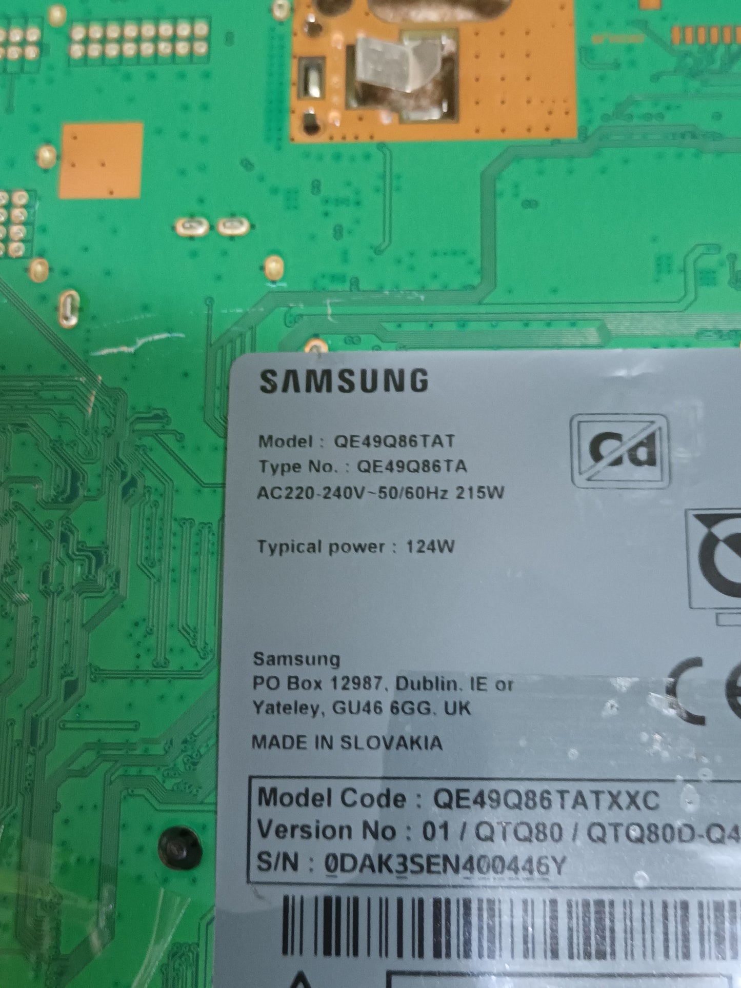 BN94-15273D, de  SAMSUNG QE49Q86TAT, NUEVA