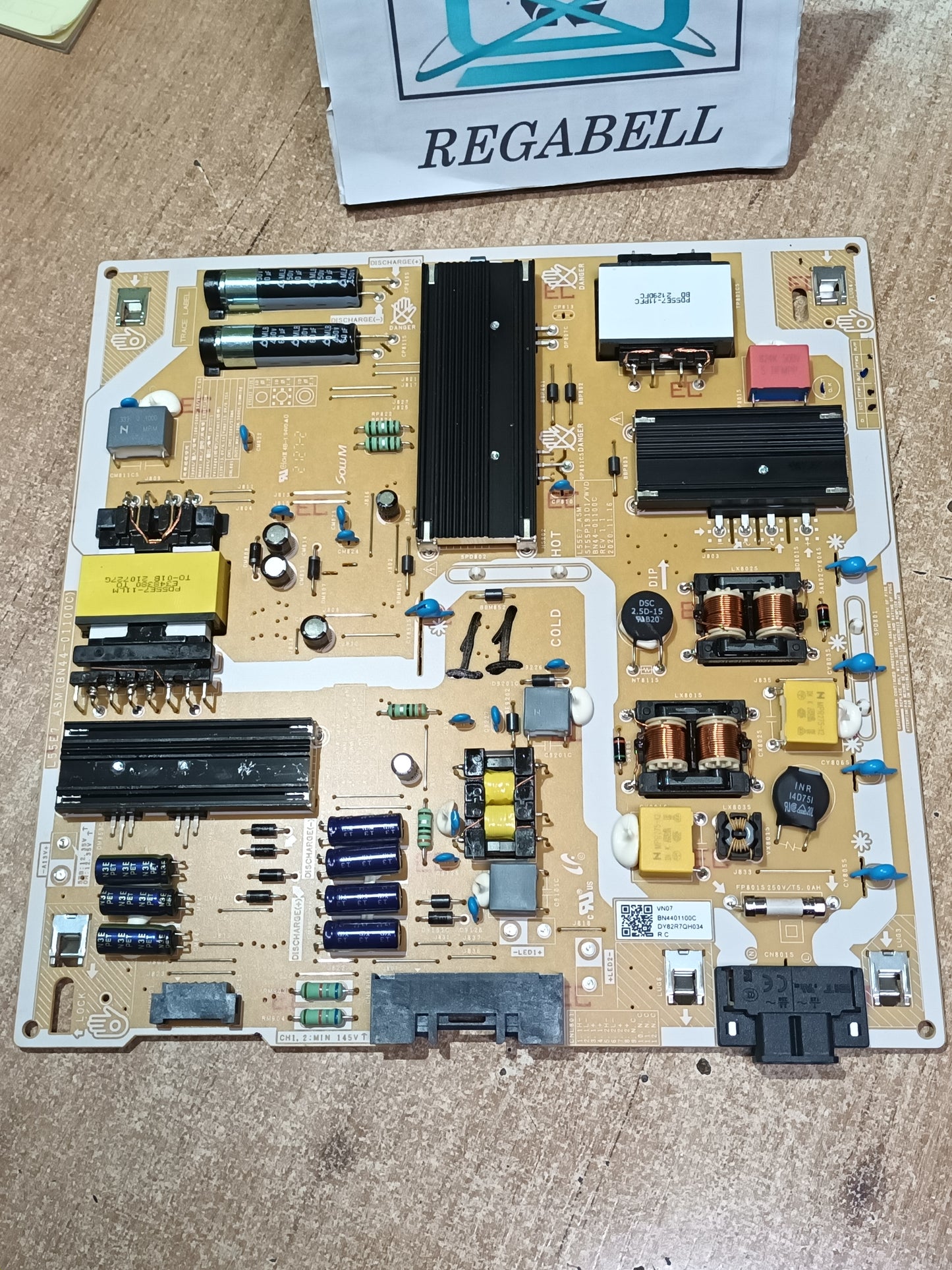 BN44-01100C, DE SAMSUNG QE55Q67AAU