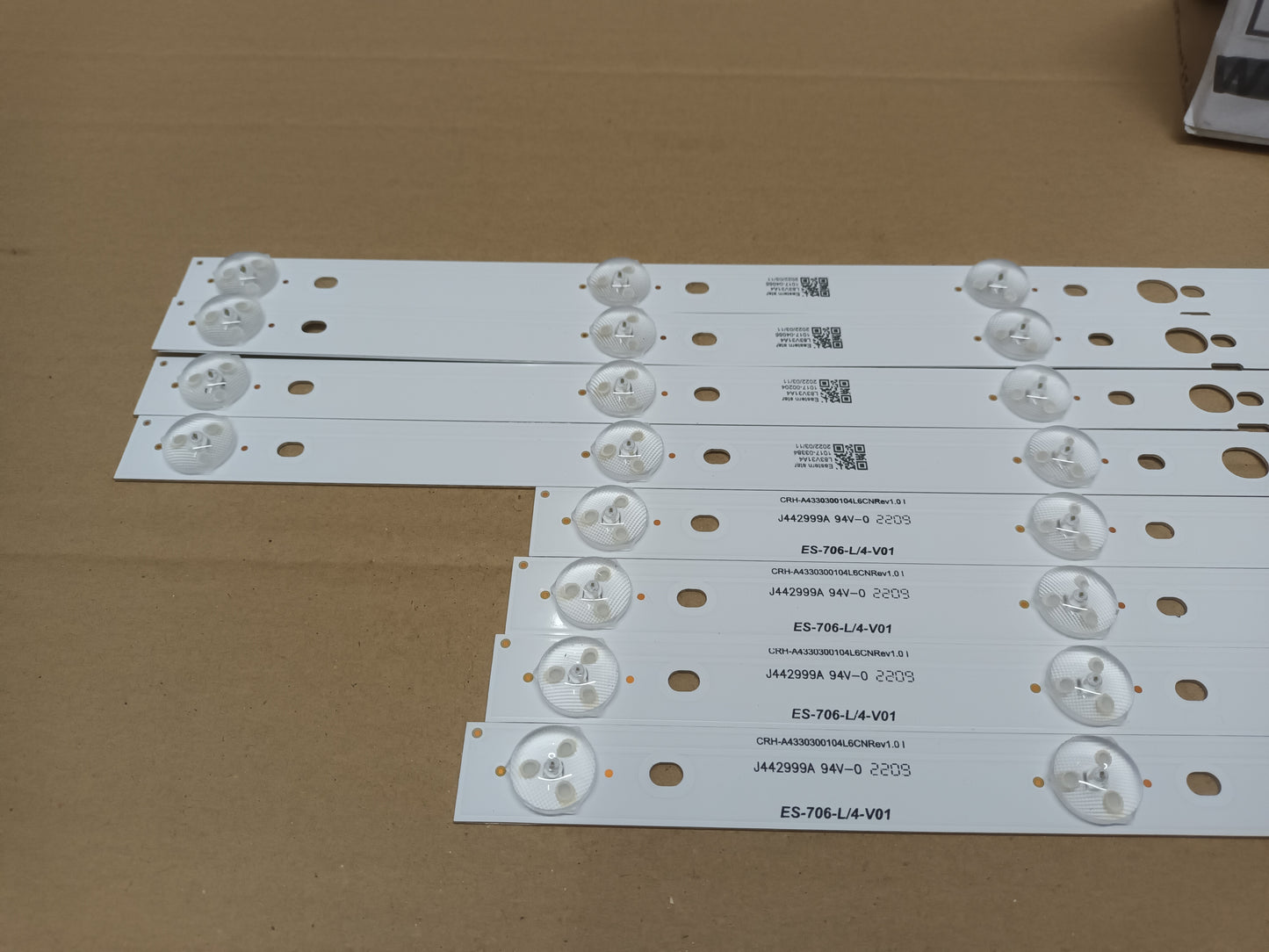 KIT 8 TIRAS DE LED de tv LG43UJ620V