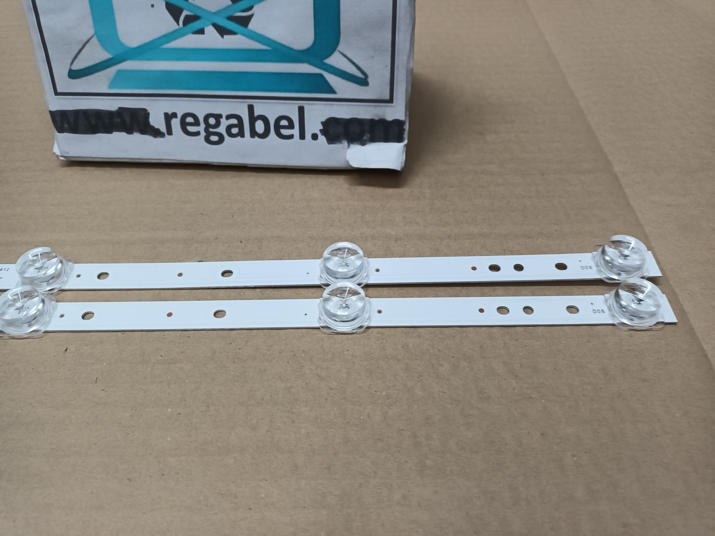 Kit 2 Tiras LED de NEVIR NVR-8800BC-32RD2S-SMAN