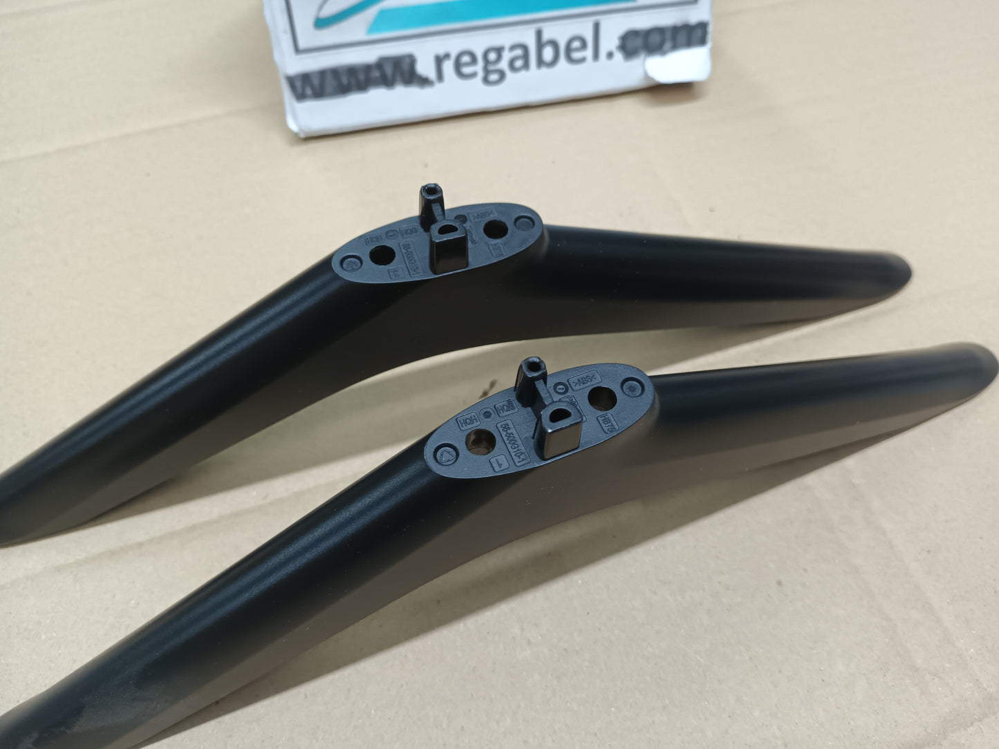 soporte, de XIAOMI L55M7-7AEU y Xiaomi L55M6-6AEU