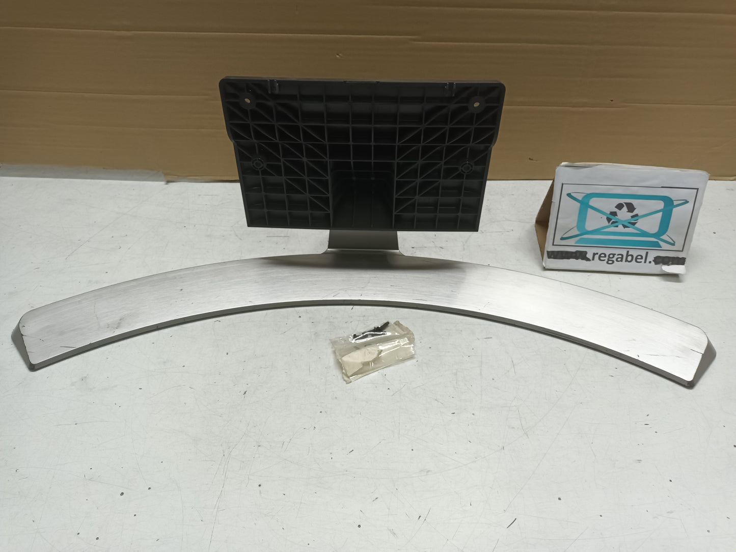 soporte, peana para,  LG43LH, MAZ651501