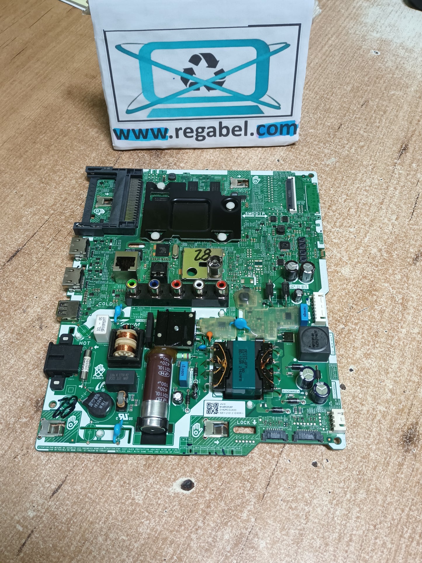 BN96-52526F, de Samsung UE32T4305AK, (ref-82)