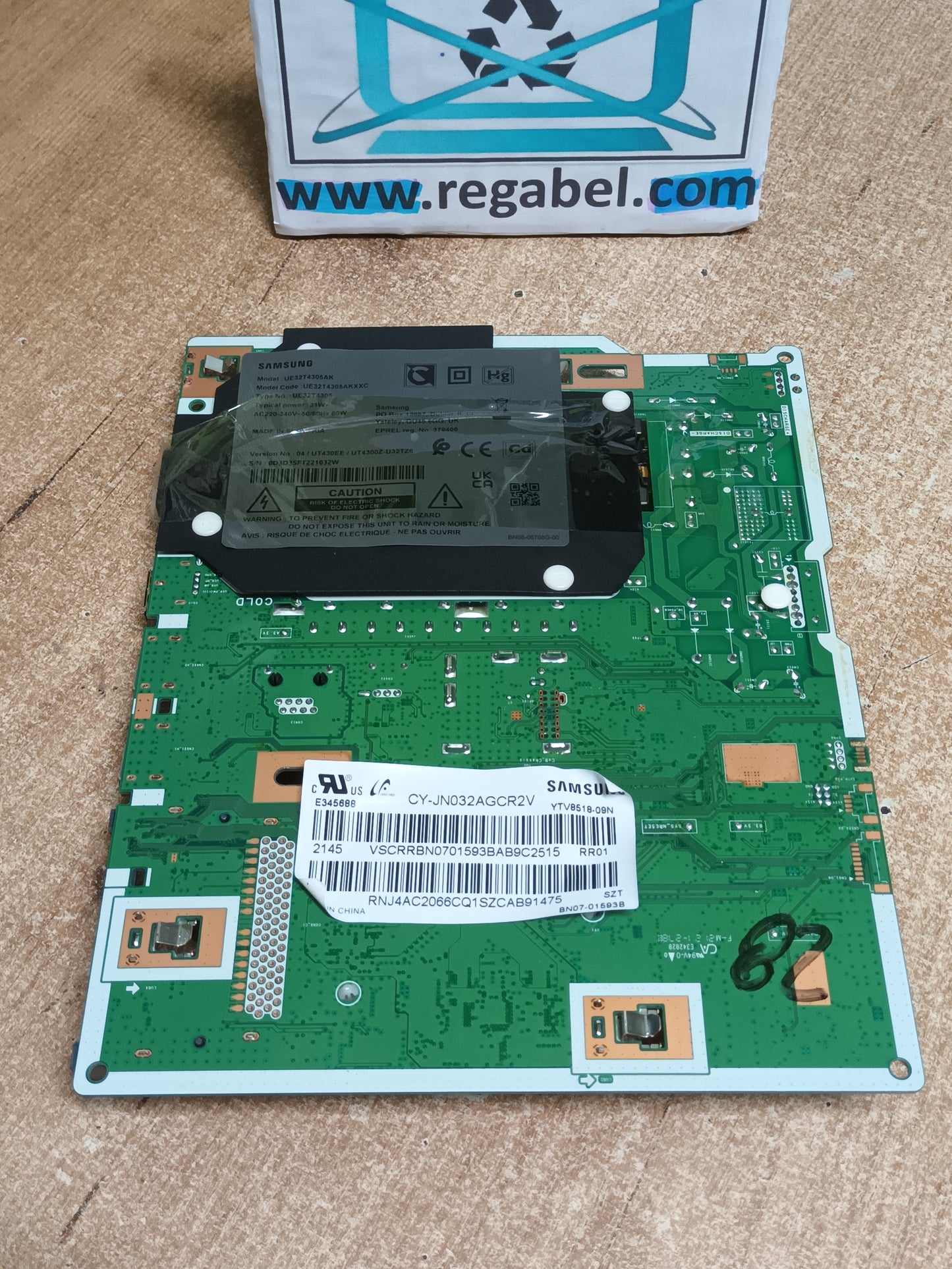BN96-52526F, de Samsung UE32T4305AK, (ref-82)