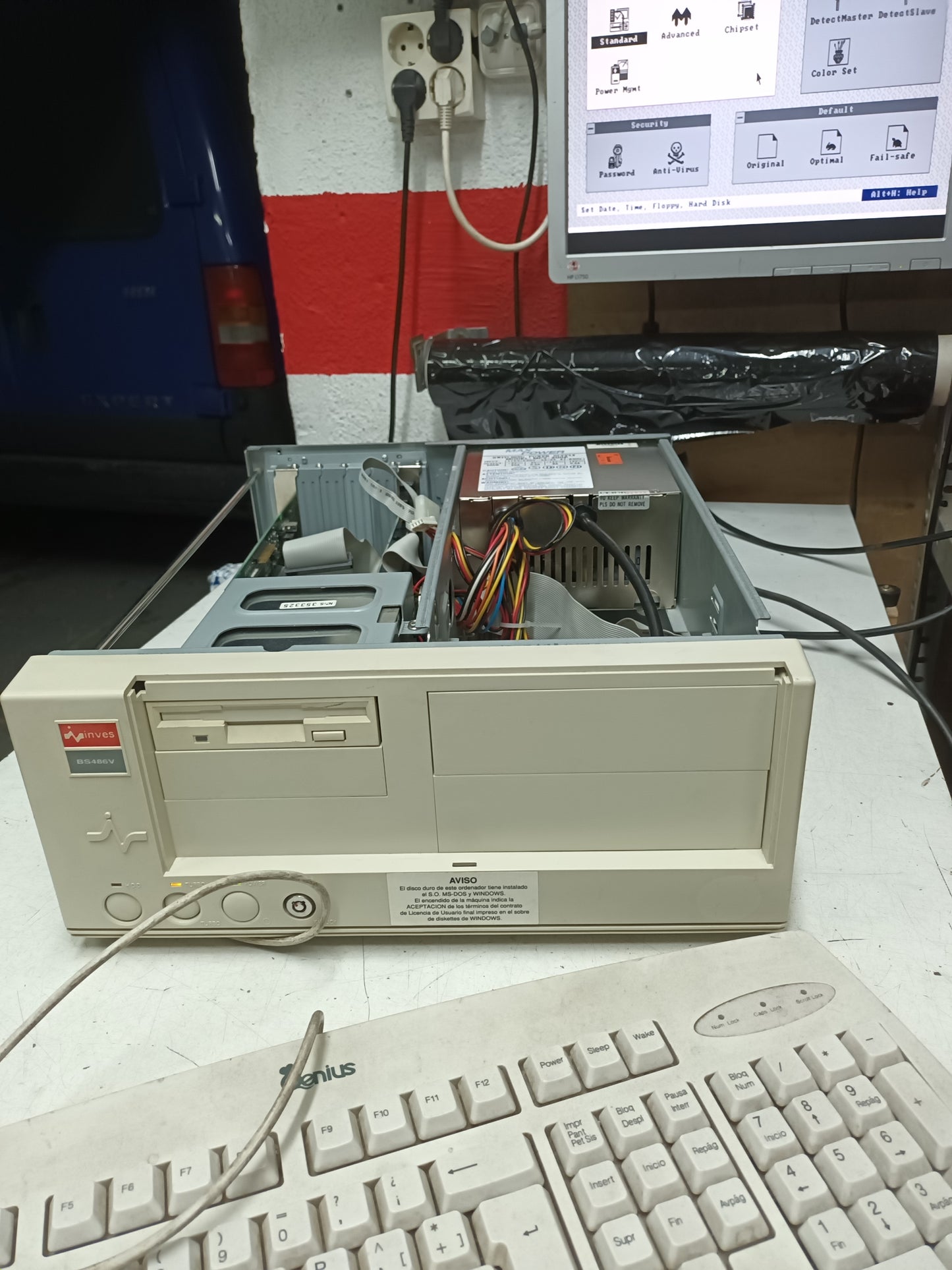 pc retro, inves bs-486V    (n-11)