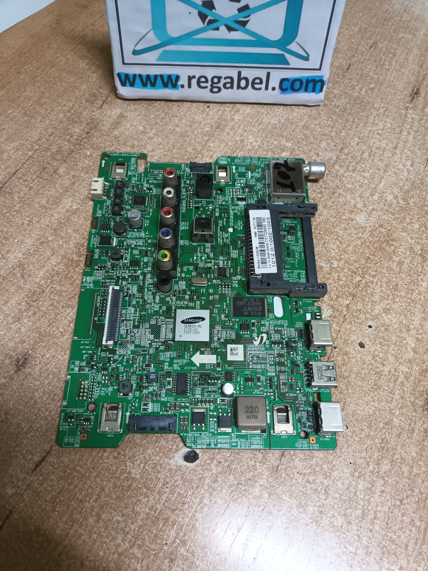 BN94-12262B, de Samsung UE32M4002AK