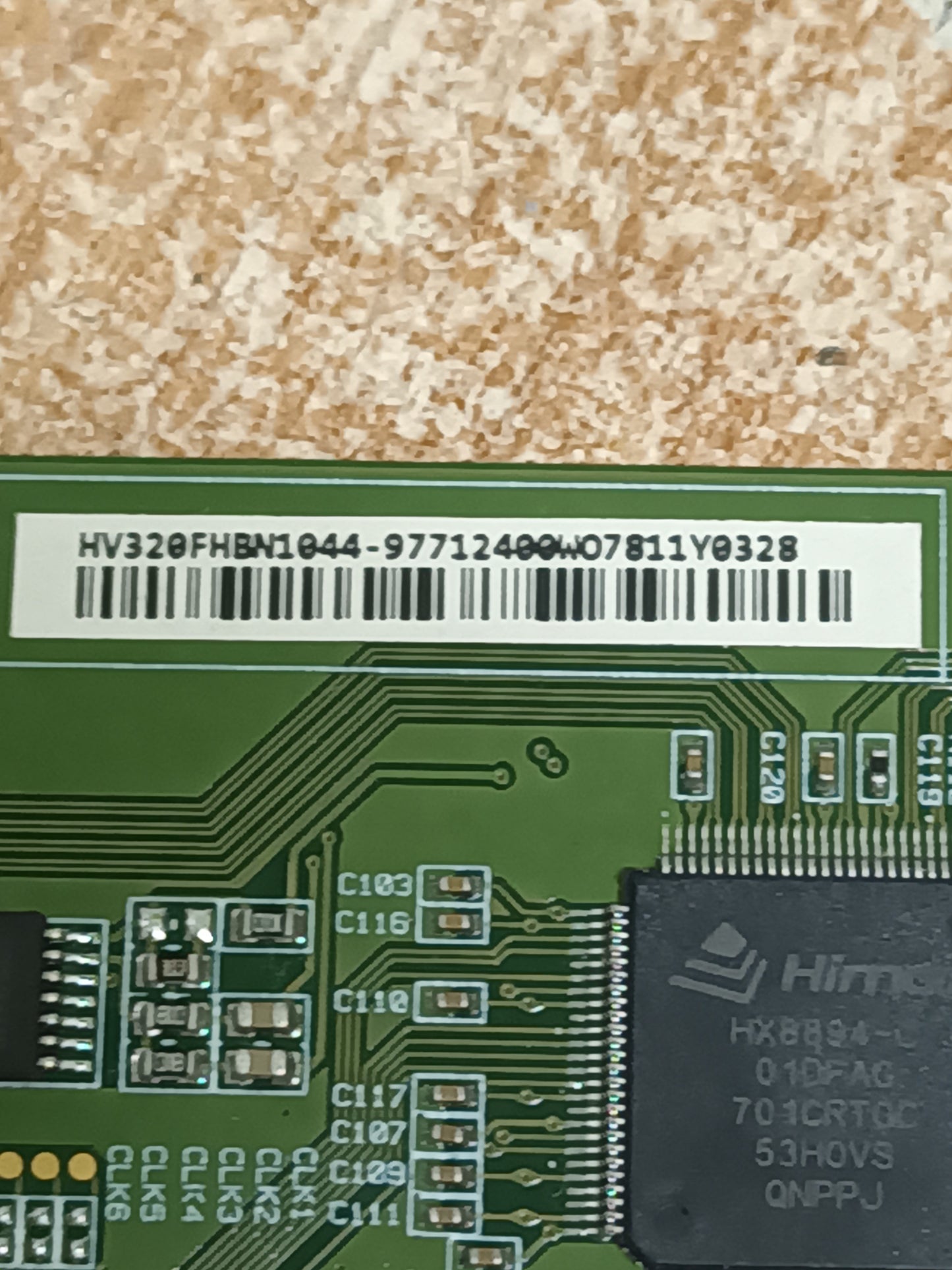 HV320FHB-N10, de SAMSUNG UE32J5200AW