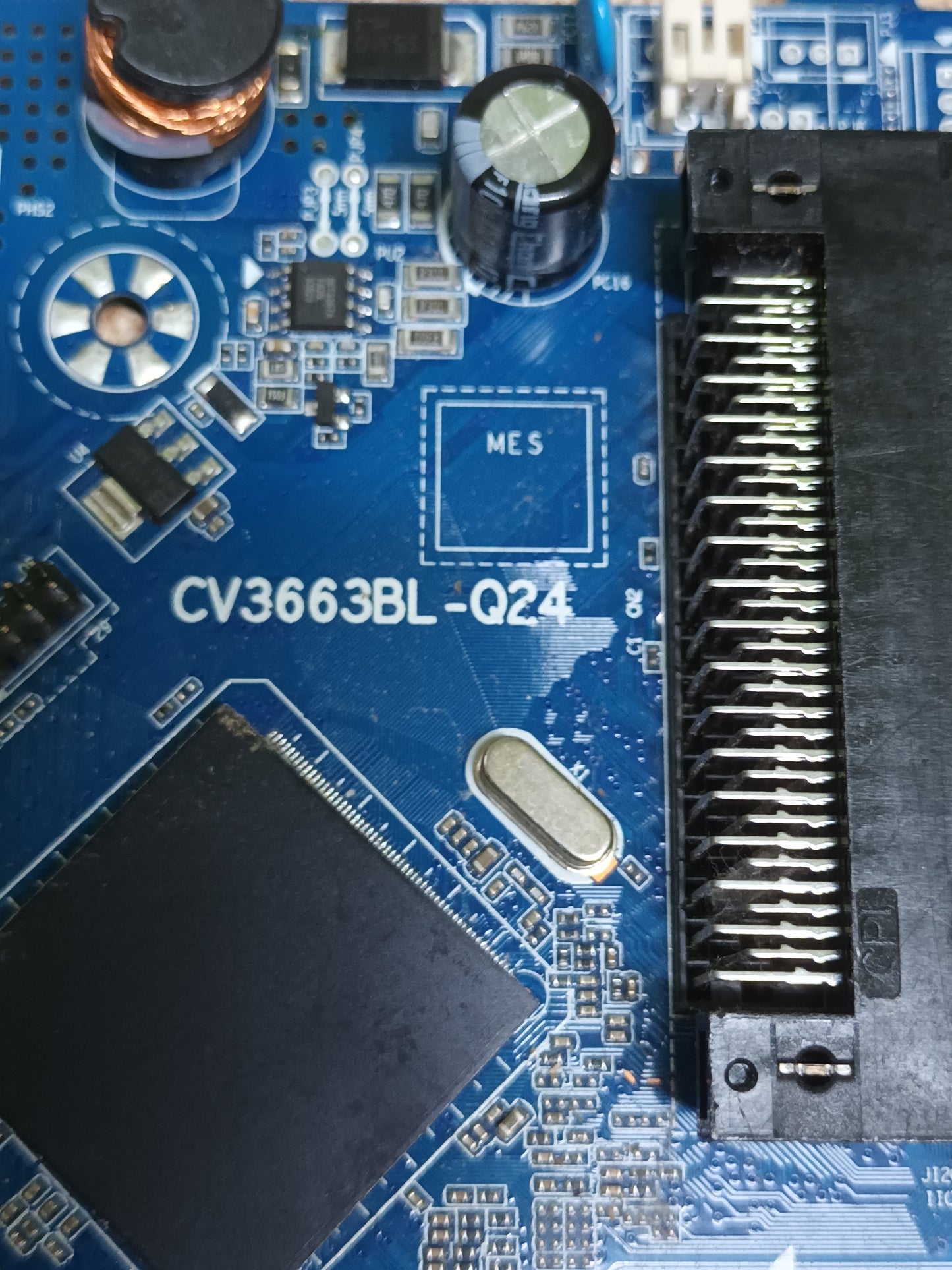 CV-3663BL-Q24, de STREAM SYSTEM BM2419