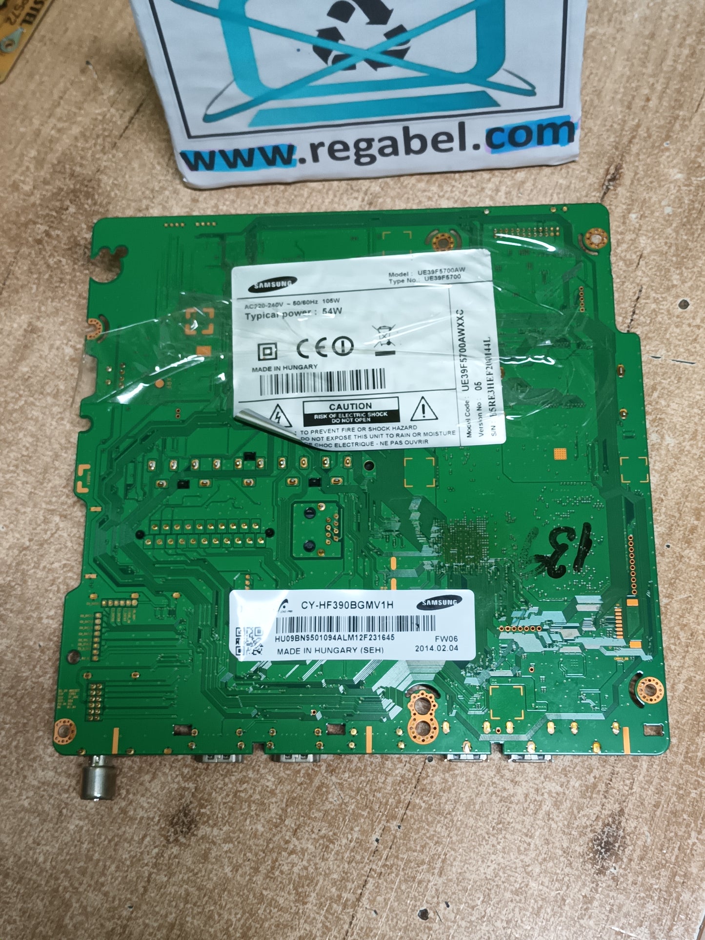 BN94-06759S, de Samsung UE39F5700AW