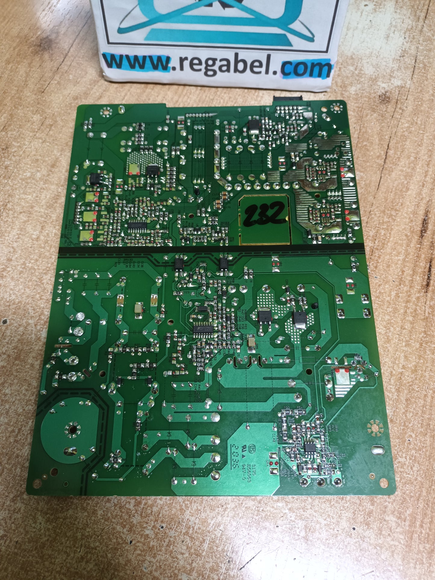 17IPS72, de JVC LT-58VU3000, (ref-232)