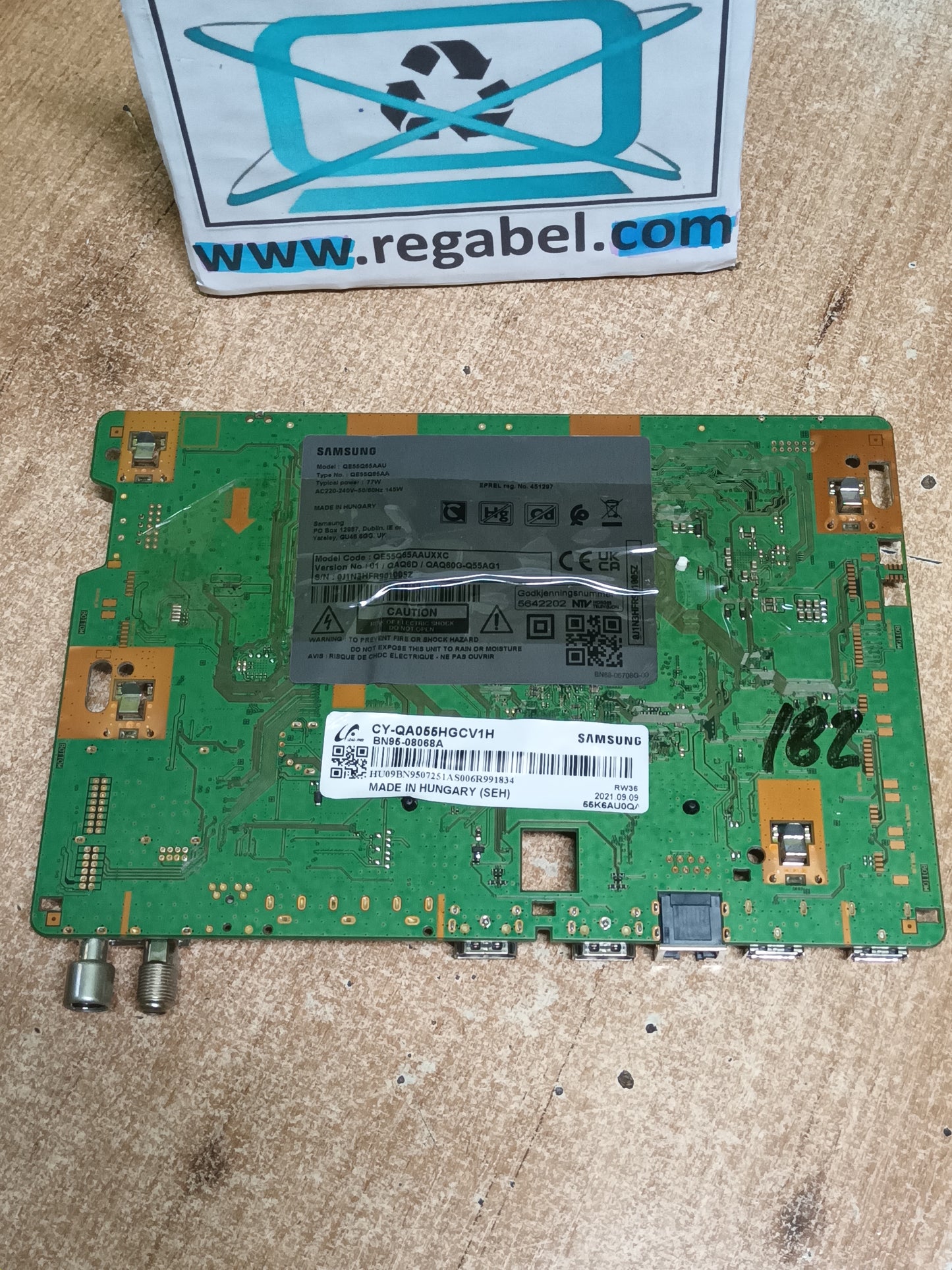 BN94-16448X, de SAMSUNG QE55Q65AAU