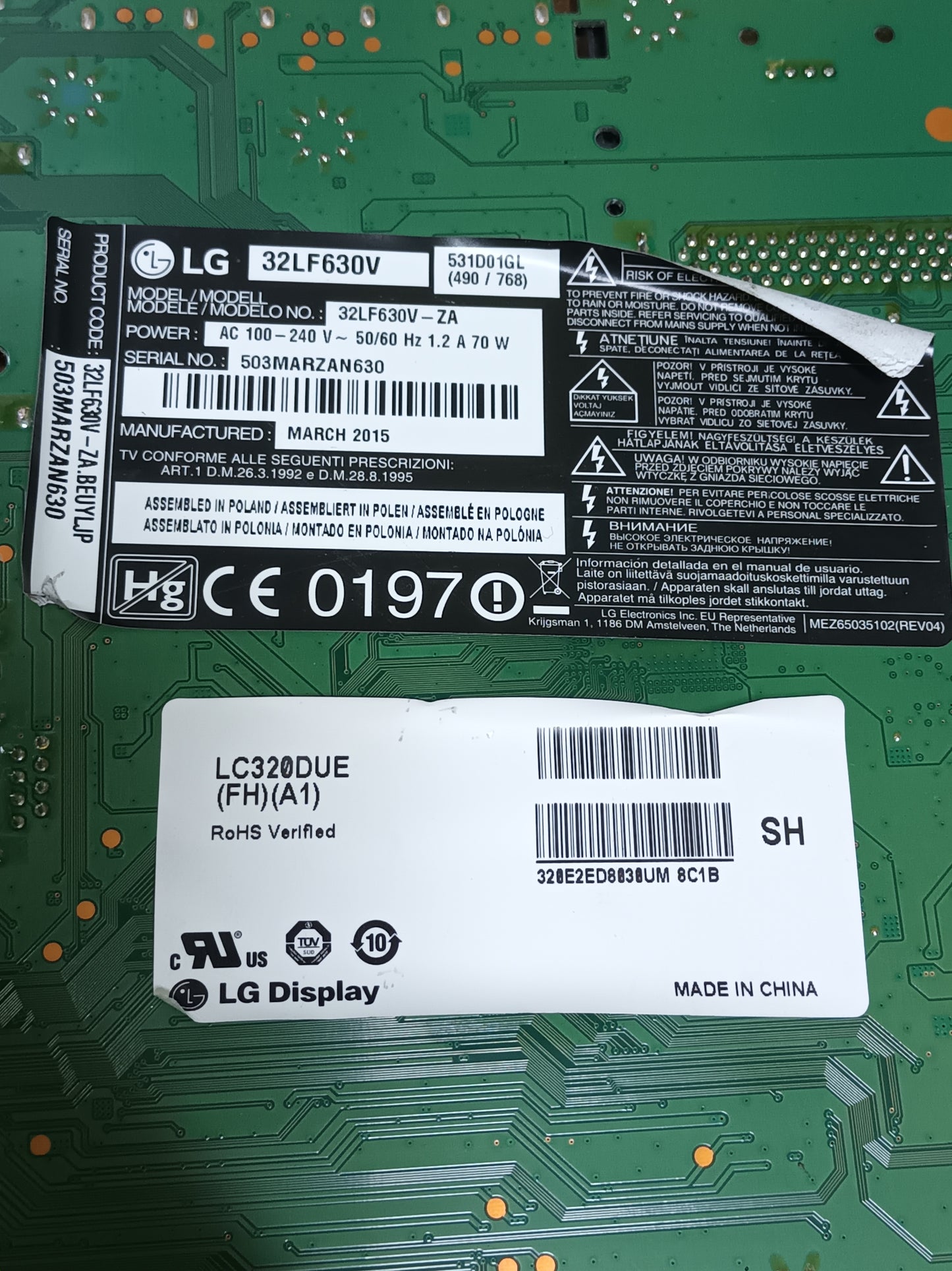 6870C-0488A de LG32LF630V