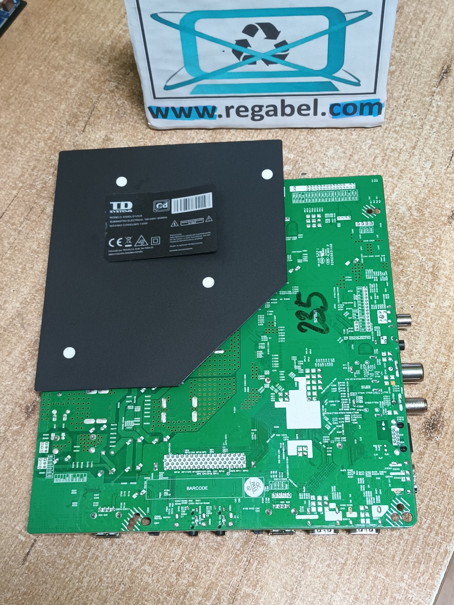 HK.T.RT2851P839, de TD SYSTEMS K50DLG12US