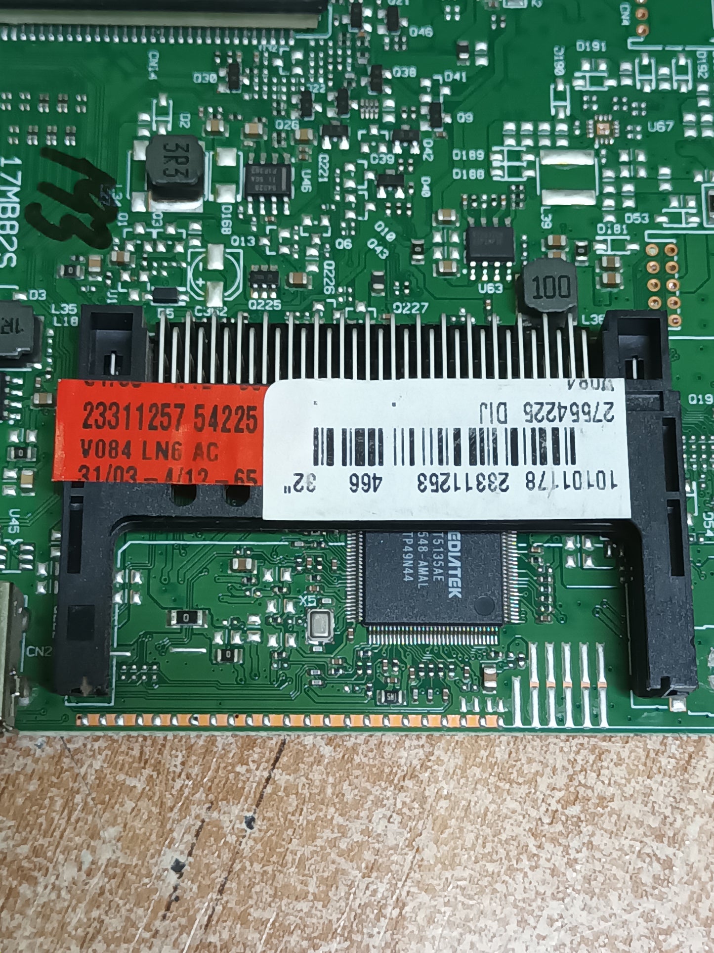 17MB82S de KUNFT 32VDLM16