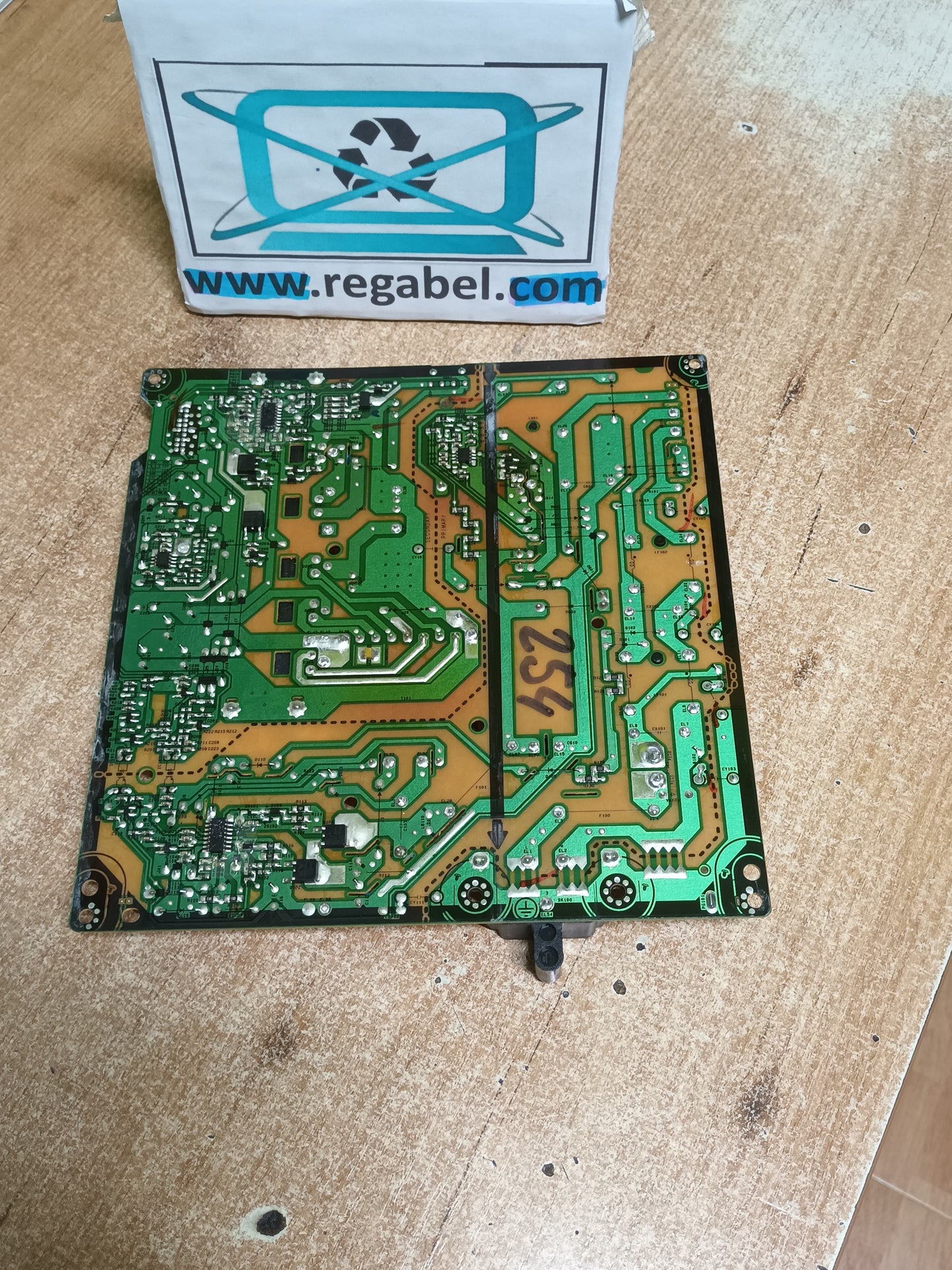 EAX65423701(2.1), de LG42LF5800