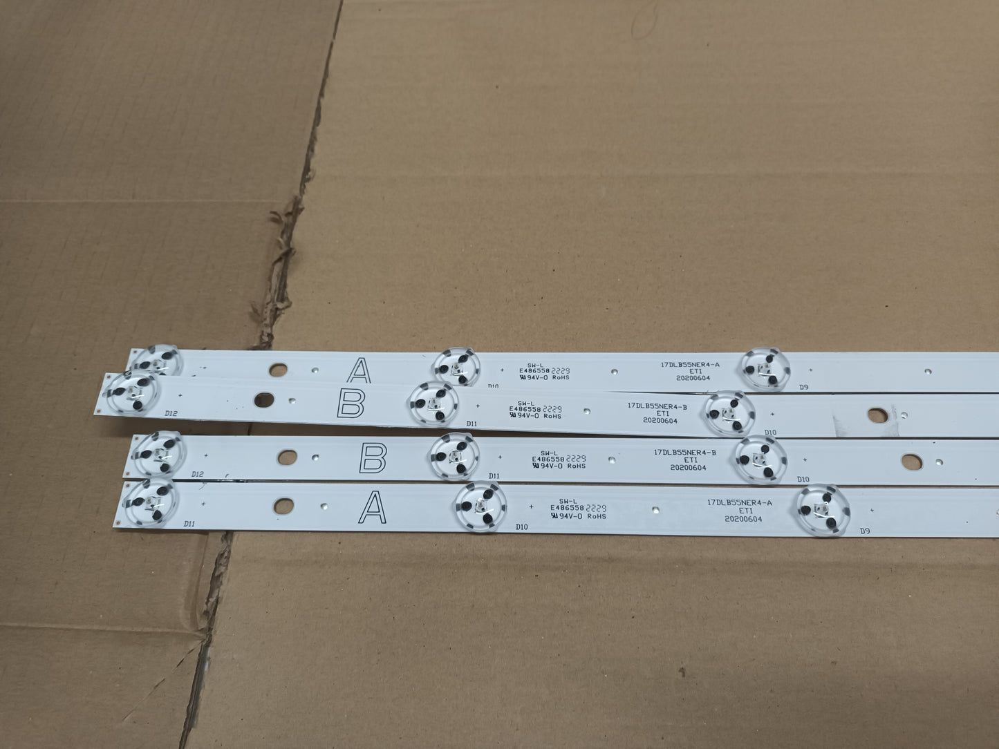 KIT 4 TIRAS LED de DAEWOO D55DM54UAMS,