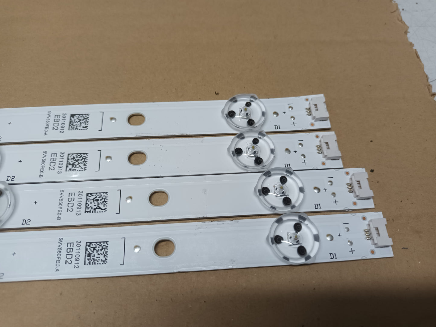 KIT 4 TIRAS LED de DAEWOO D55DM54UAMS,