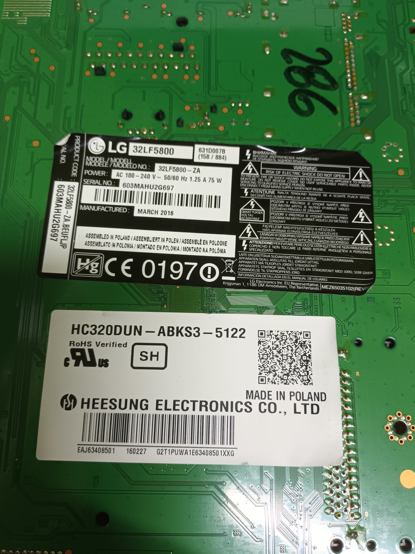 EAX65610906(1.1), EBT64019302, de LG32LF5800