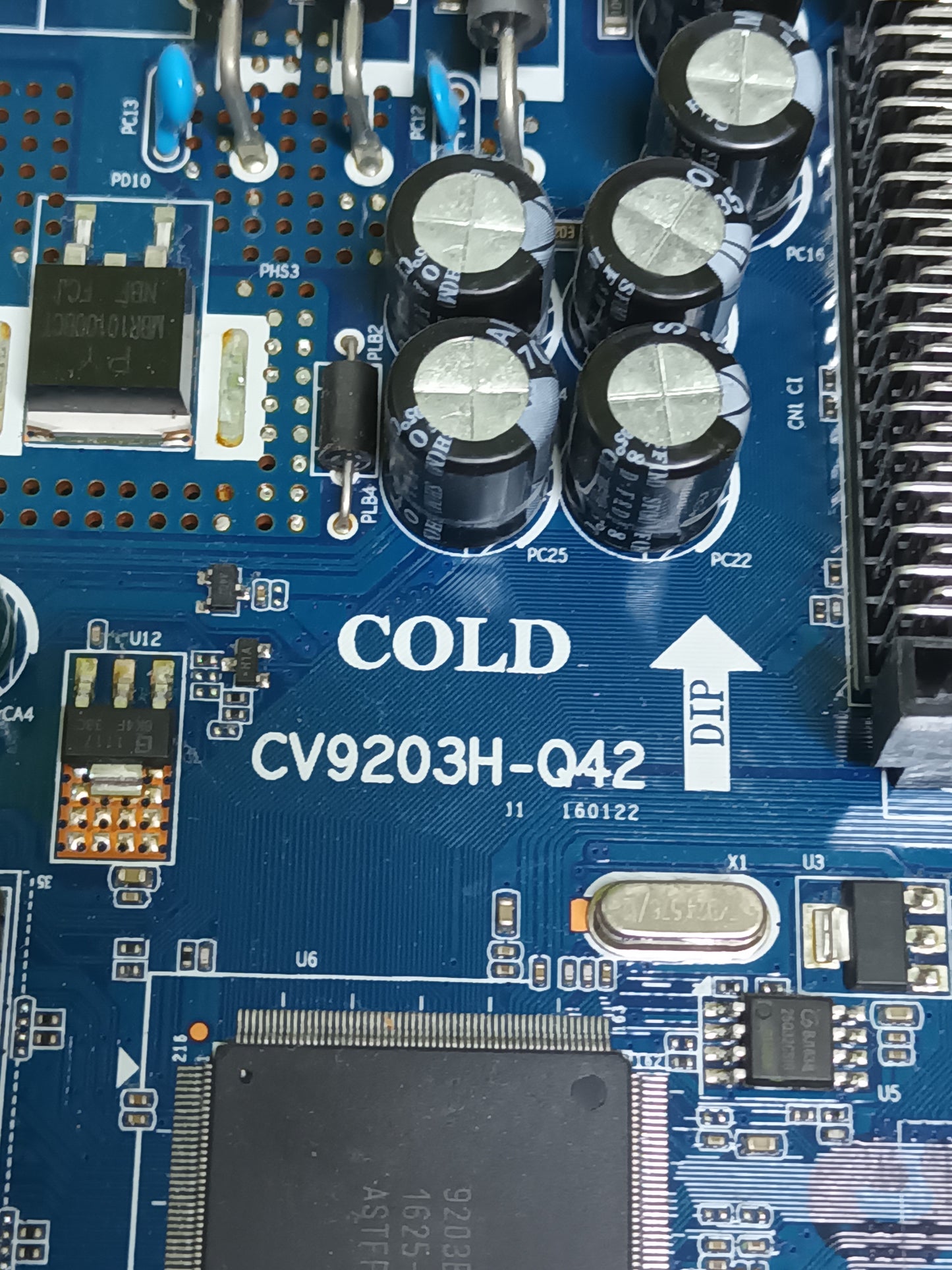 CV9203H-Q42 de NEVIR NVR-7412-32HD-N