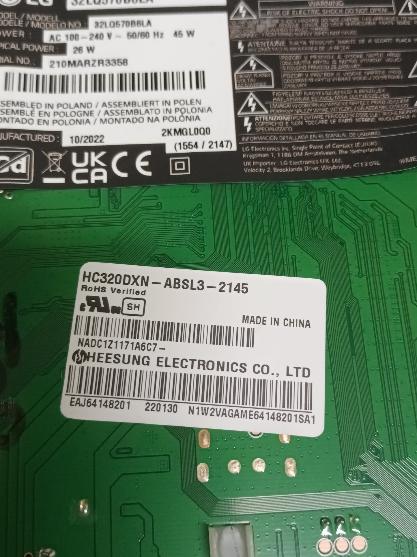 EAX69822903(1.0), EBT67221811, de LG32LQ570B6LA