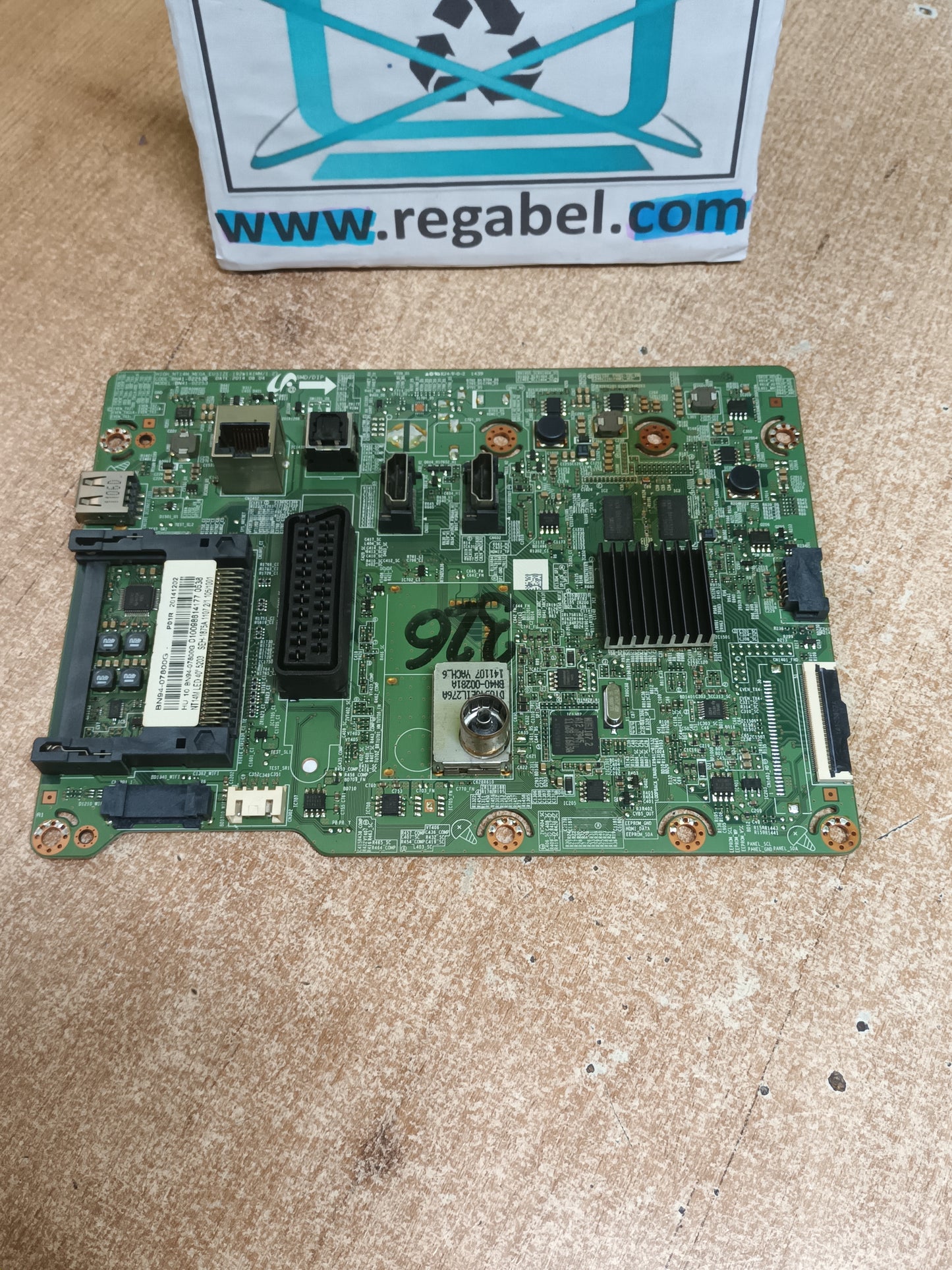 BN96-07800G, de SAMSUNG UE40H5203AW