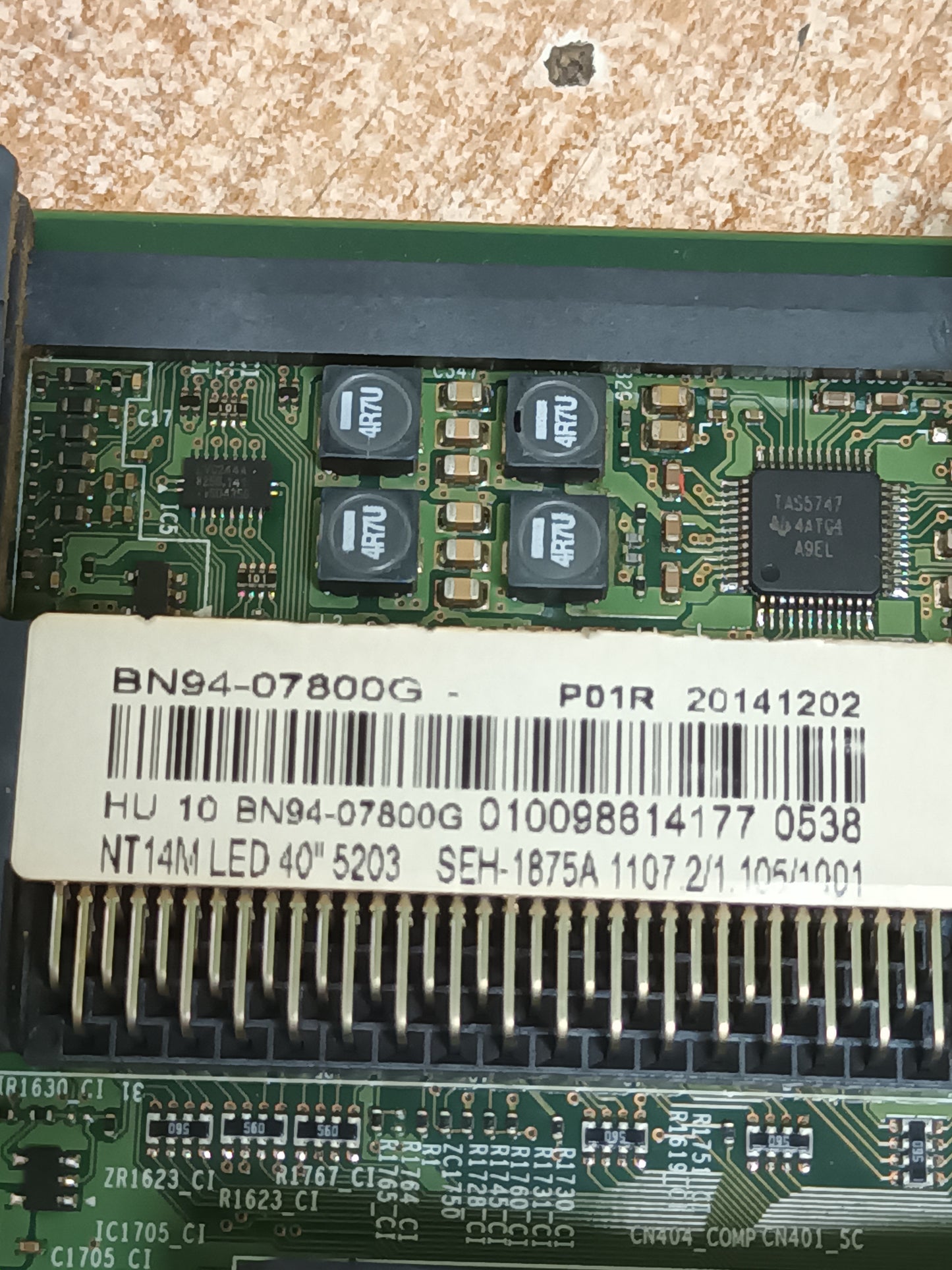 BN96-07800G, de SAMSUNG UE40H5203AW