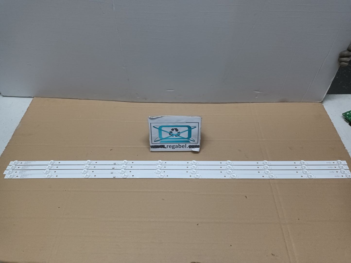 KIT 4 tiras de retroiluminación desmontadas de TD SYSTEMS K50DLJ12US