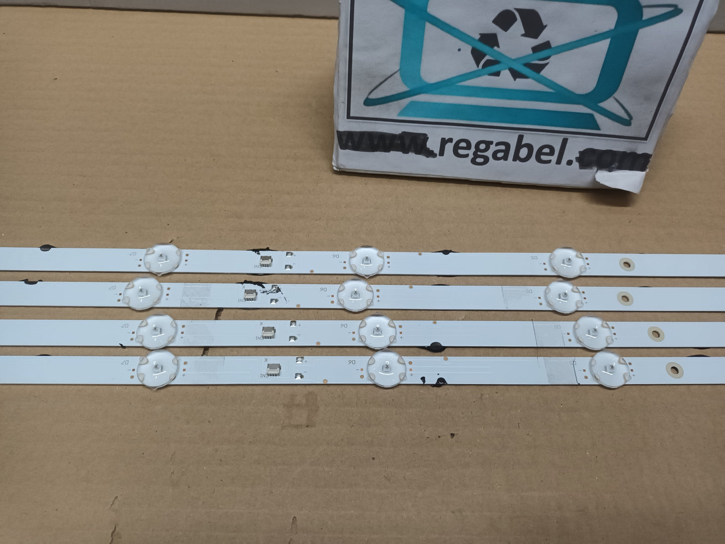 KIT 4 tiras de retroiluminación desmontadas de PHILIPS 50PUS7506/12,