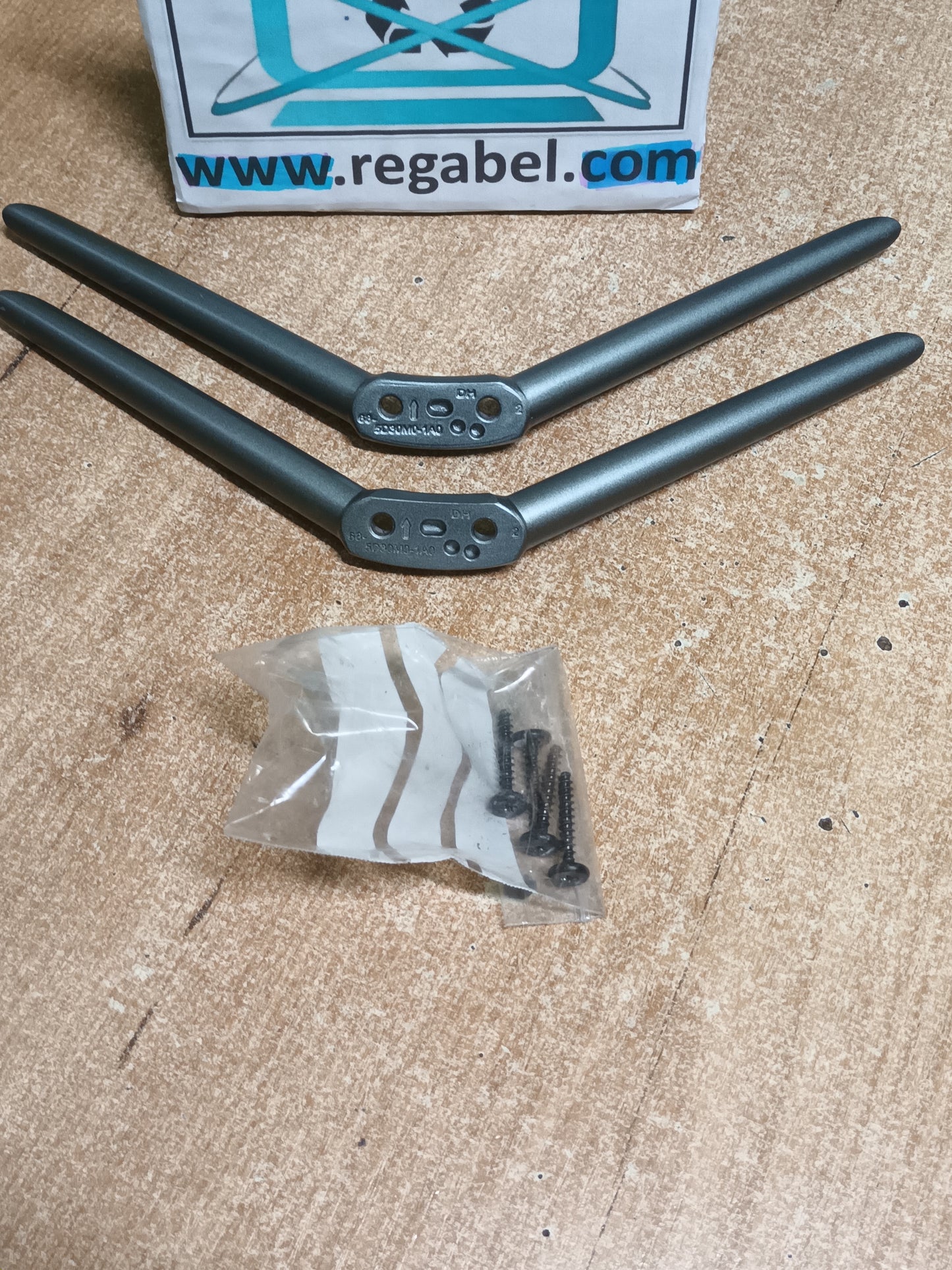 soporte, pies de XIAOMI L50M7-Q2EU