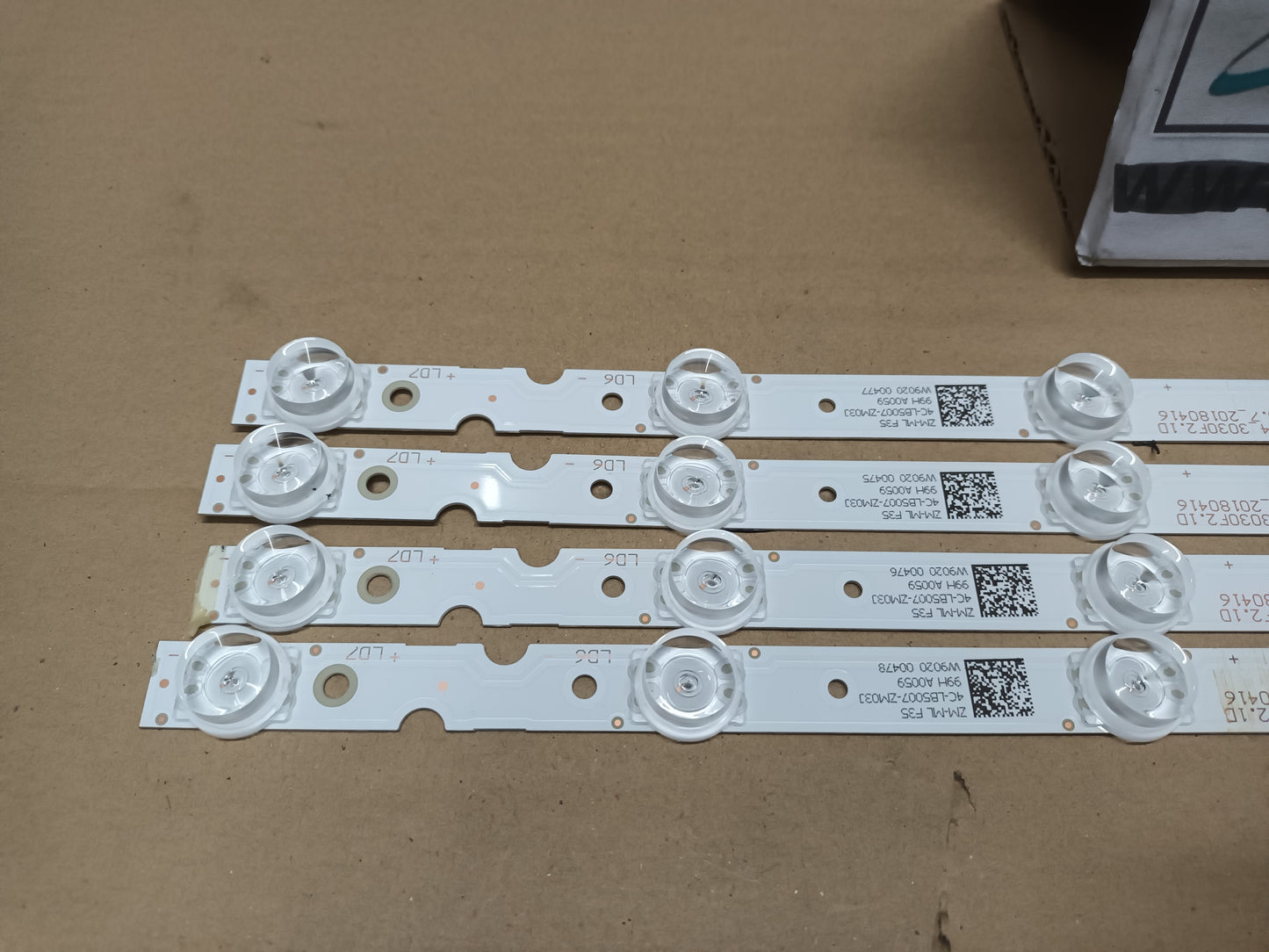 KIT 4 tiras de retroiluminación de THOMSON 50EU6420