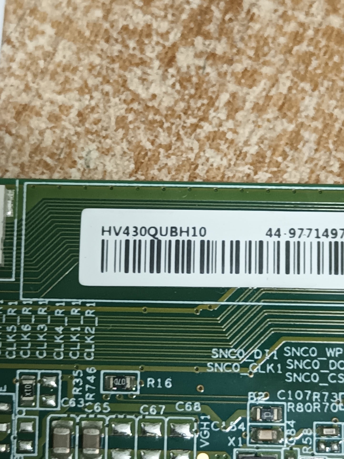 HV430QUBH10, de JVC LT-43VU3000