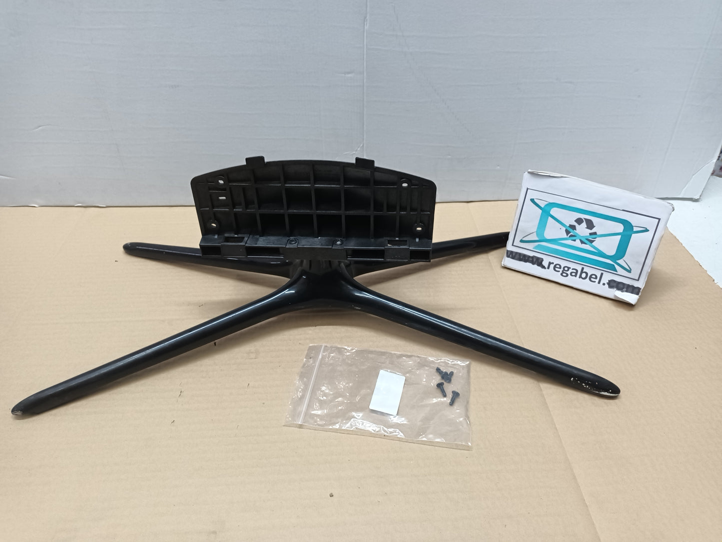 soporte, peana de SAMSUNG UE42F5500AW