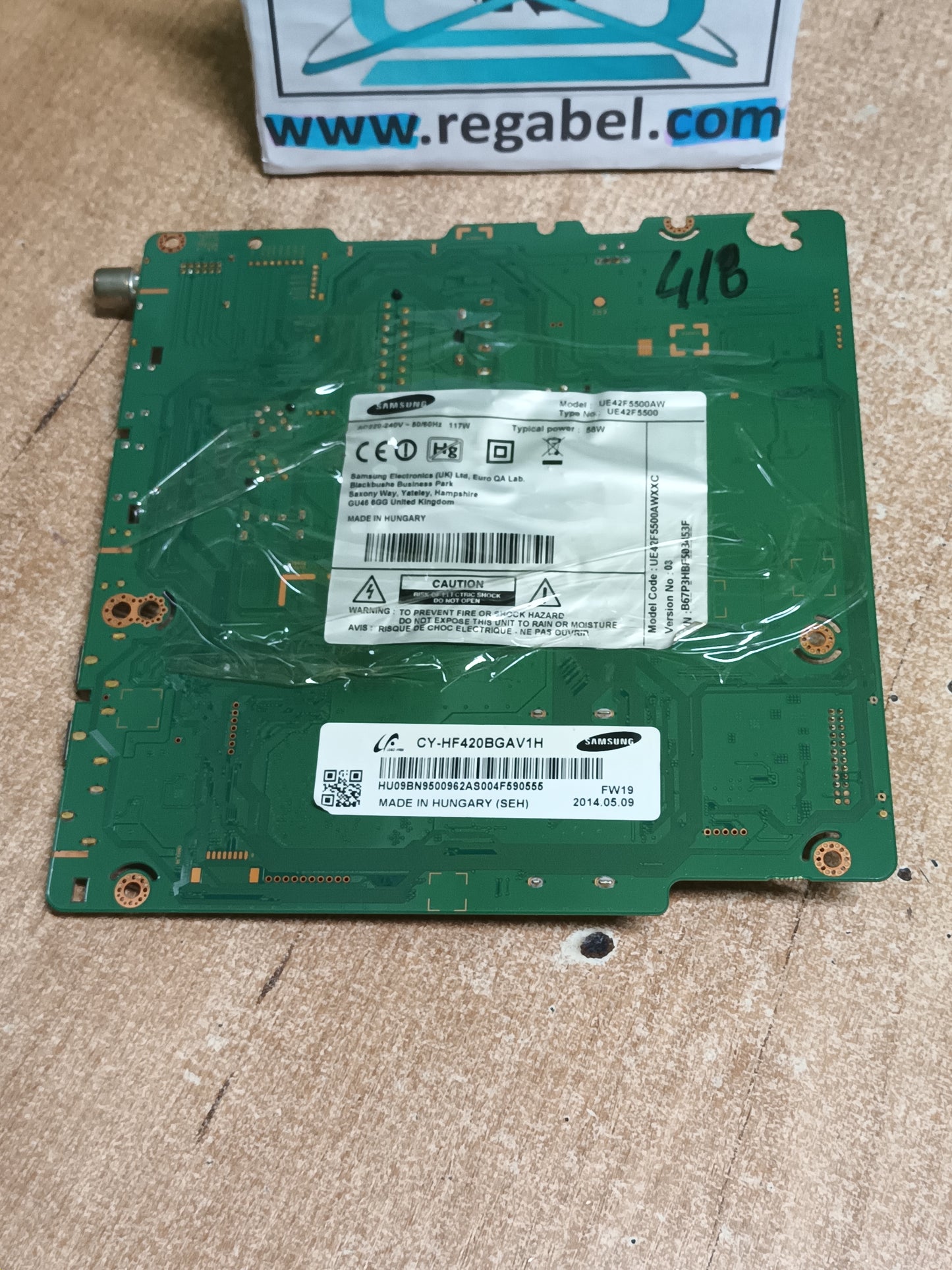 BN94-06758Z, de Samsung UE42F5500AW, (ref-418)