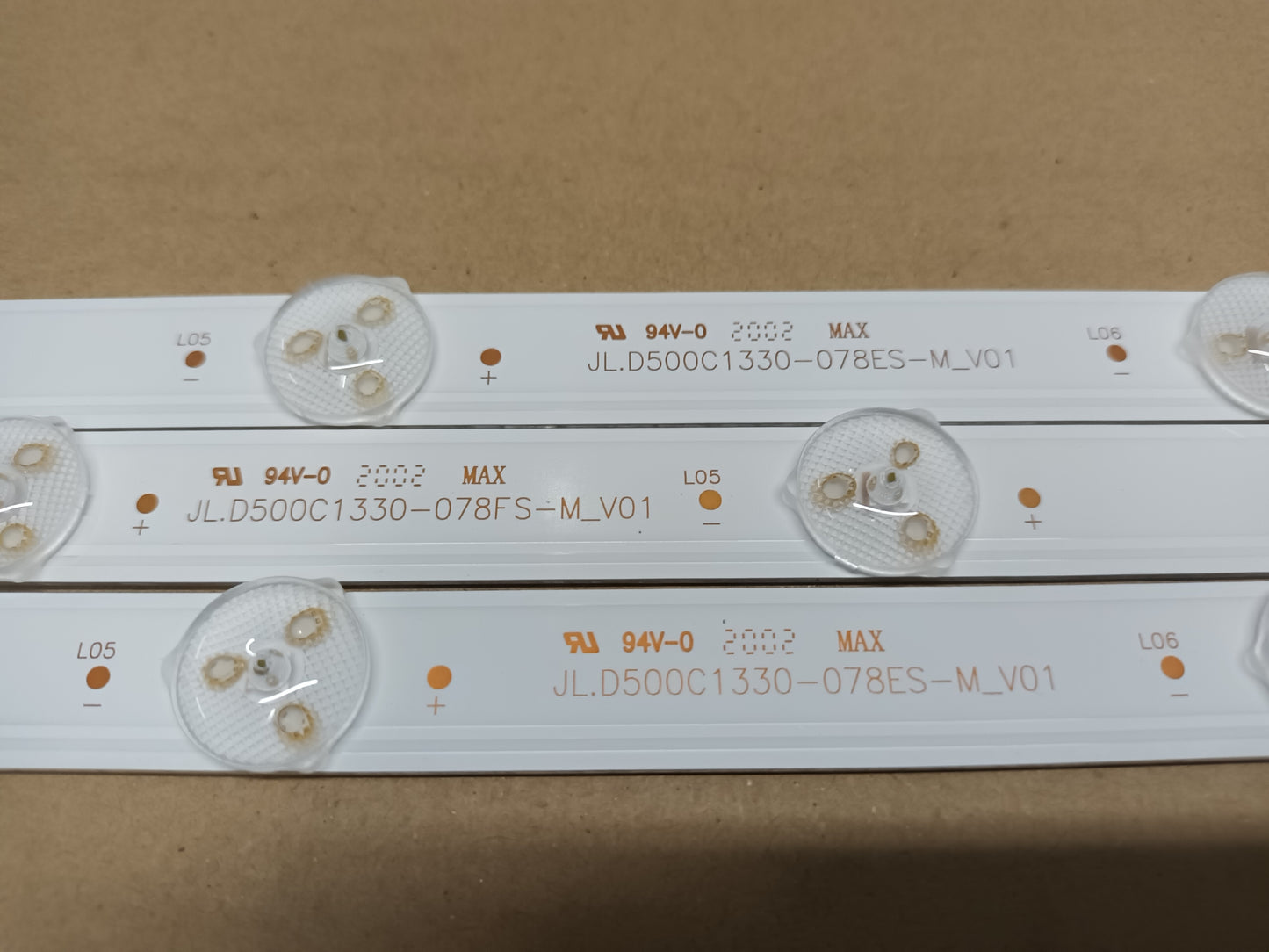 TOSHIBA 50UA3DA63DG, KIT TIRAS LED