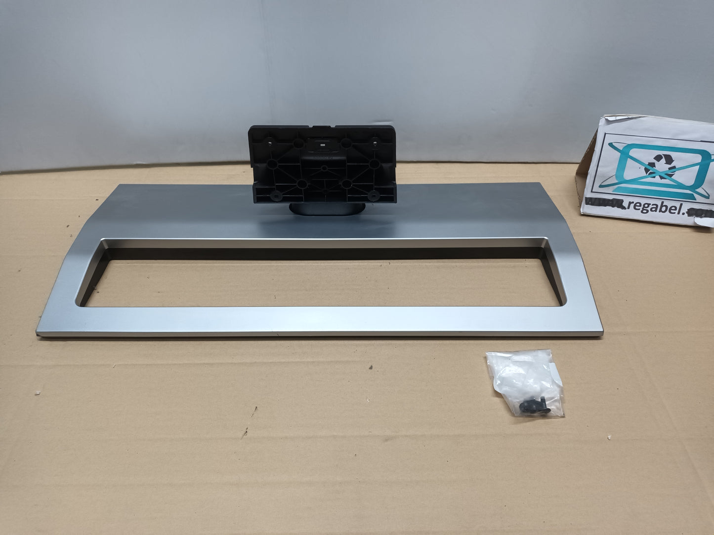 soporte, peana de TOSHIBA 50UA3A63DG,