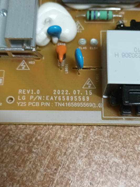 EAY65895569 de LG55UR81006LJ