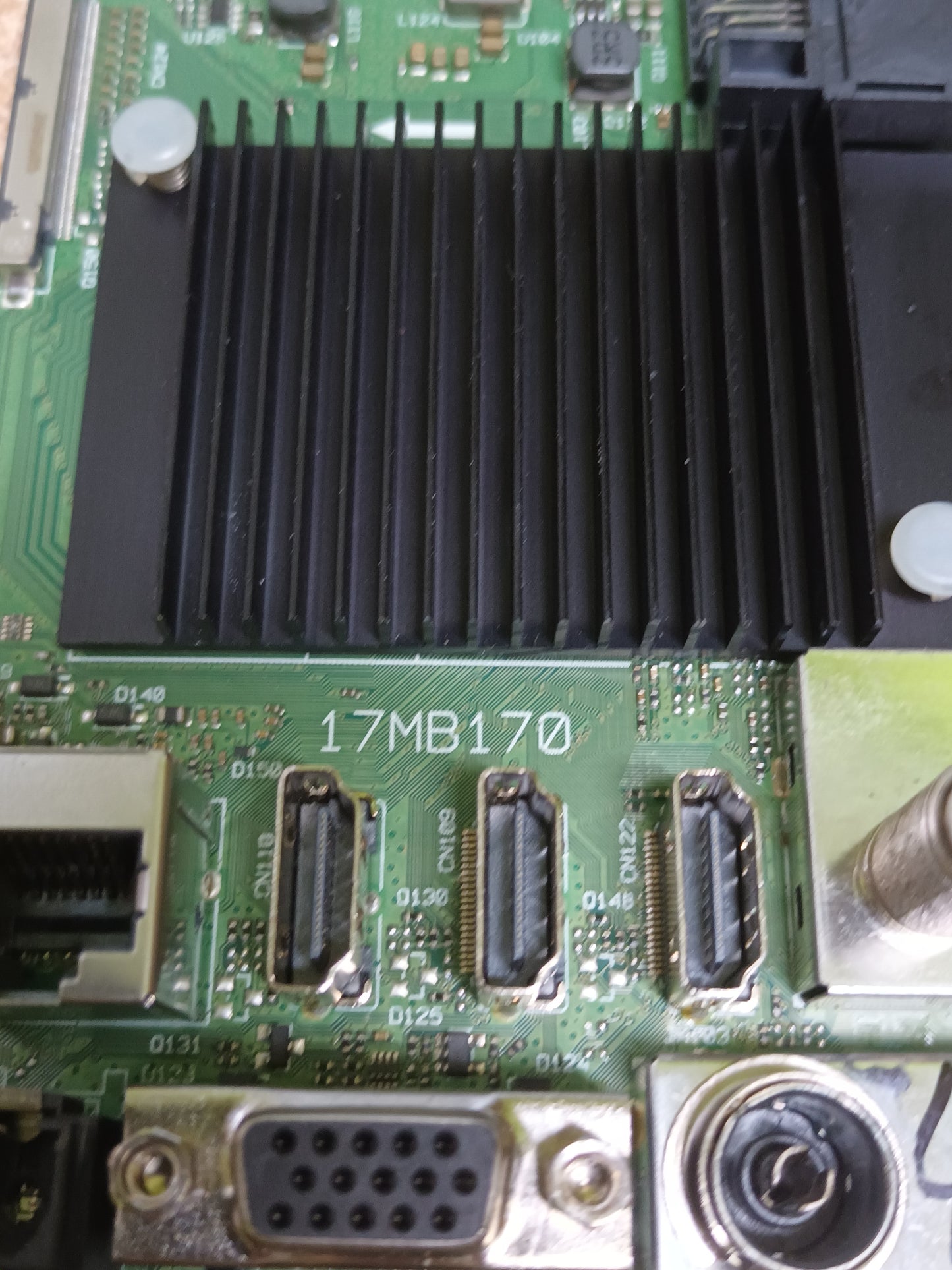 17MB170, de TOSHIBA 50UA3A63DG,