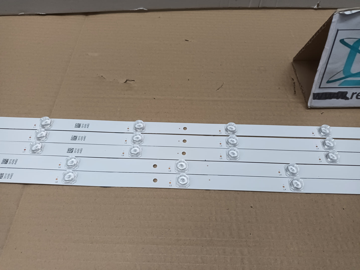 EVVO 55UHD20, KIT 5 TIRAS LED