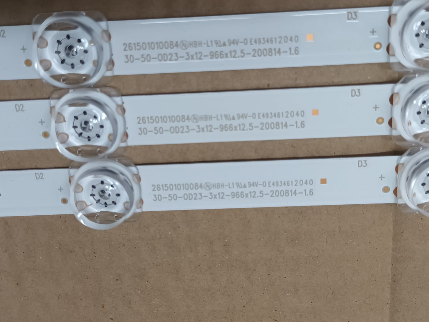 UE50TU8005K, KIT 3 TIRAS LED