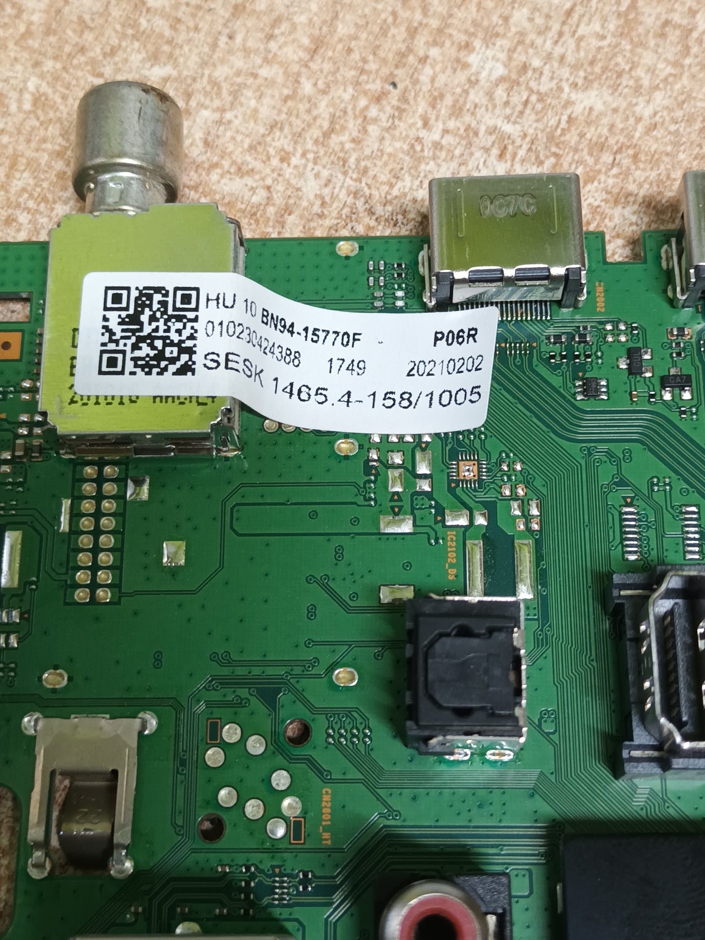 BN94-12873G, de SAMSUNG UE50TU8005K