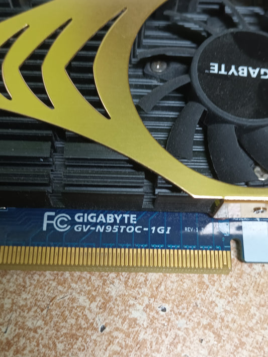 Gráfica Gigabyte GeForce 9500 GT 1GB