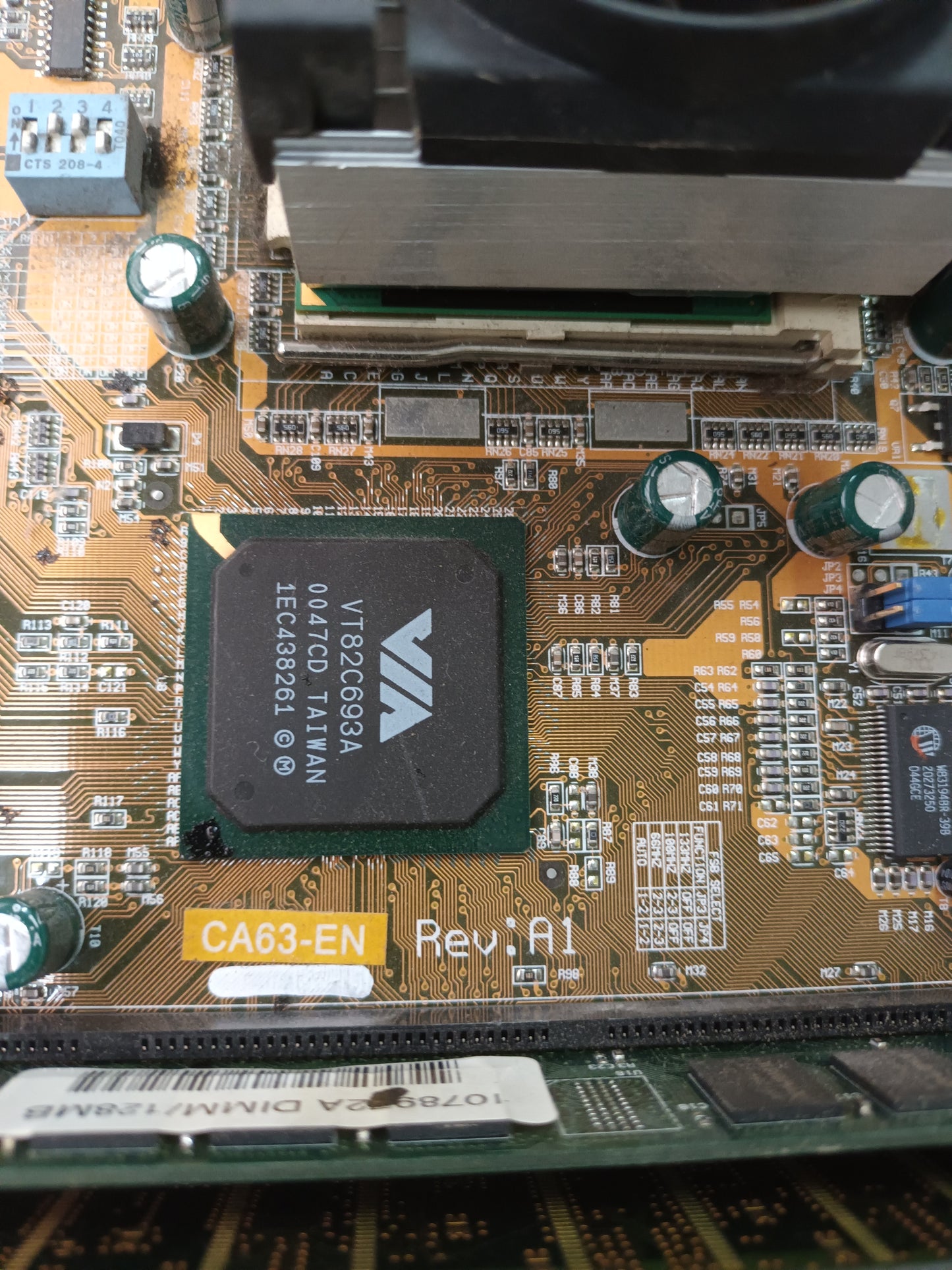 Placa base DFI CA63, Pentium III, 733mhz, SKU-1