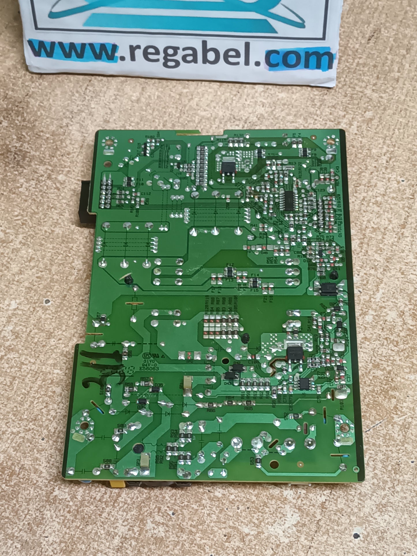 17IPS62- 23581201, de Toshiba 43LL3C65DG