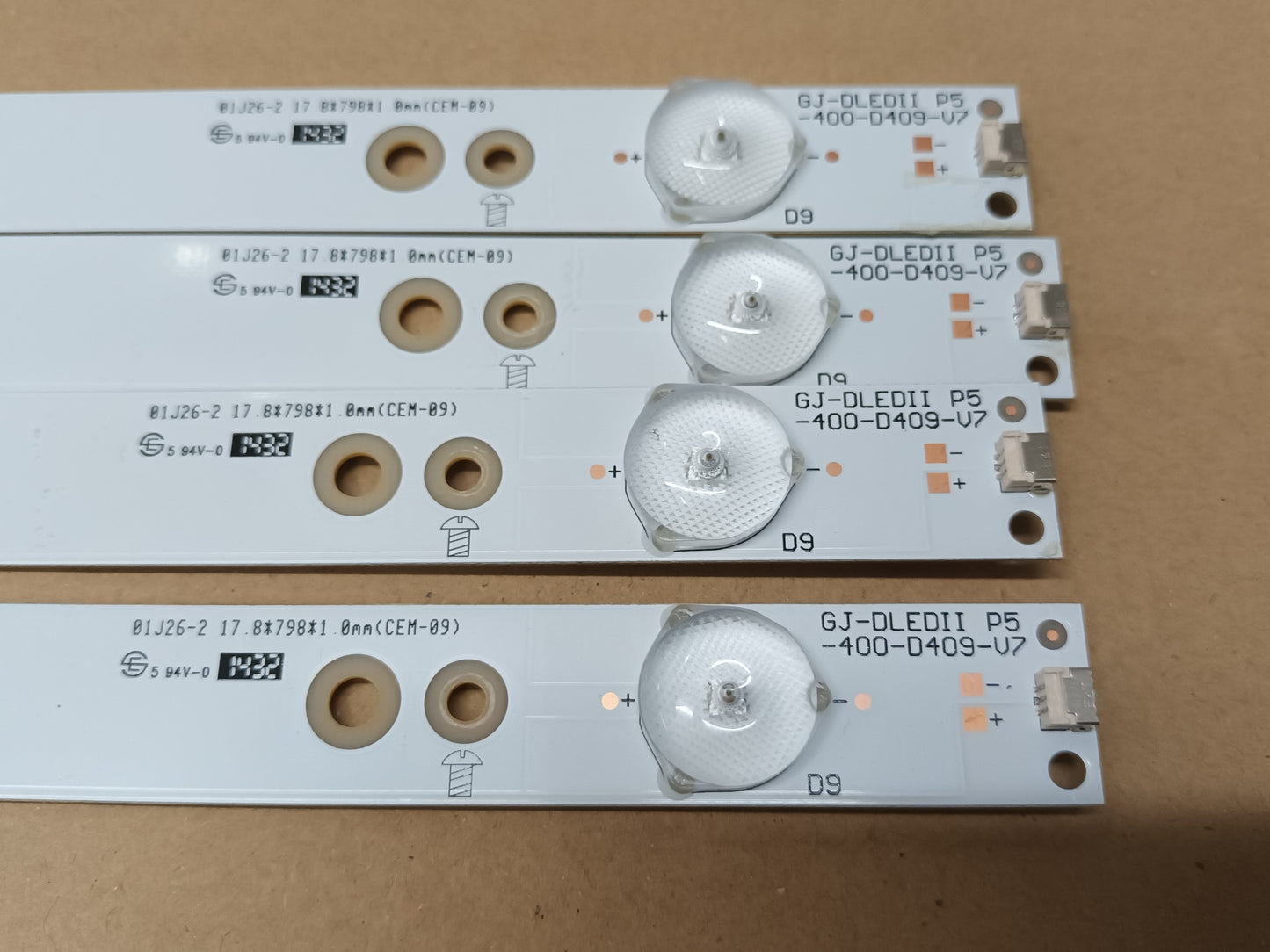 KIT 4 tiras de retroiluminación de PHILIPS 40PFH4309/88