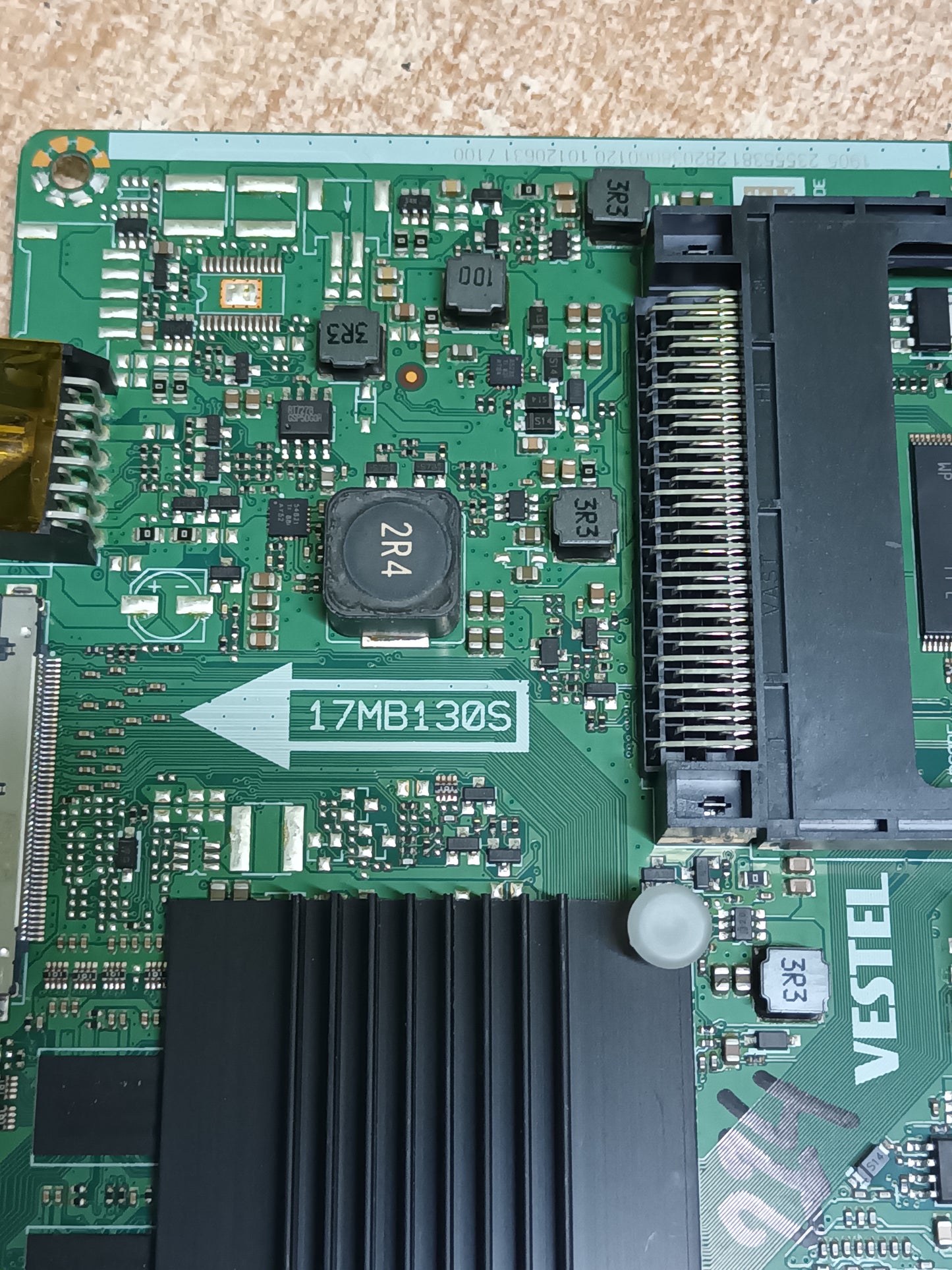 17MB130S de TOSHIBA 49V5863DG